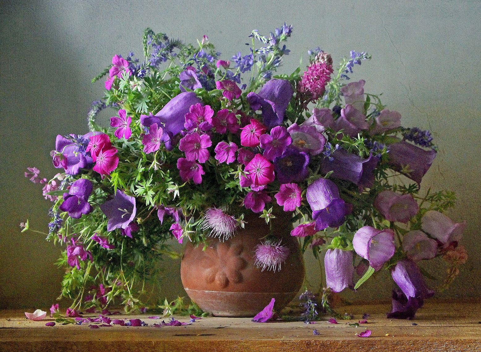 натюрморт, цветы, полевые цветы, лето, марина филатова, колокольчики, герань луговая, Марина Филатова