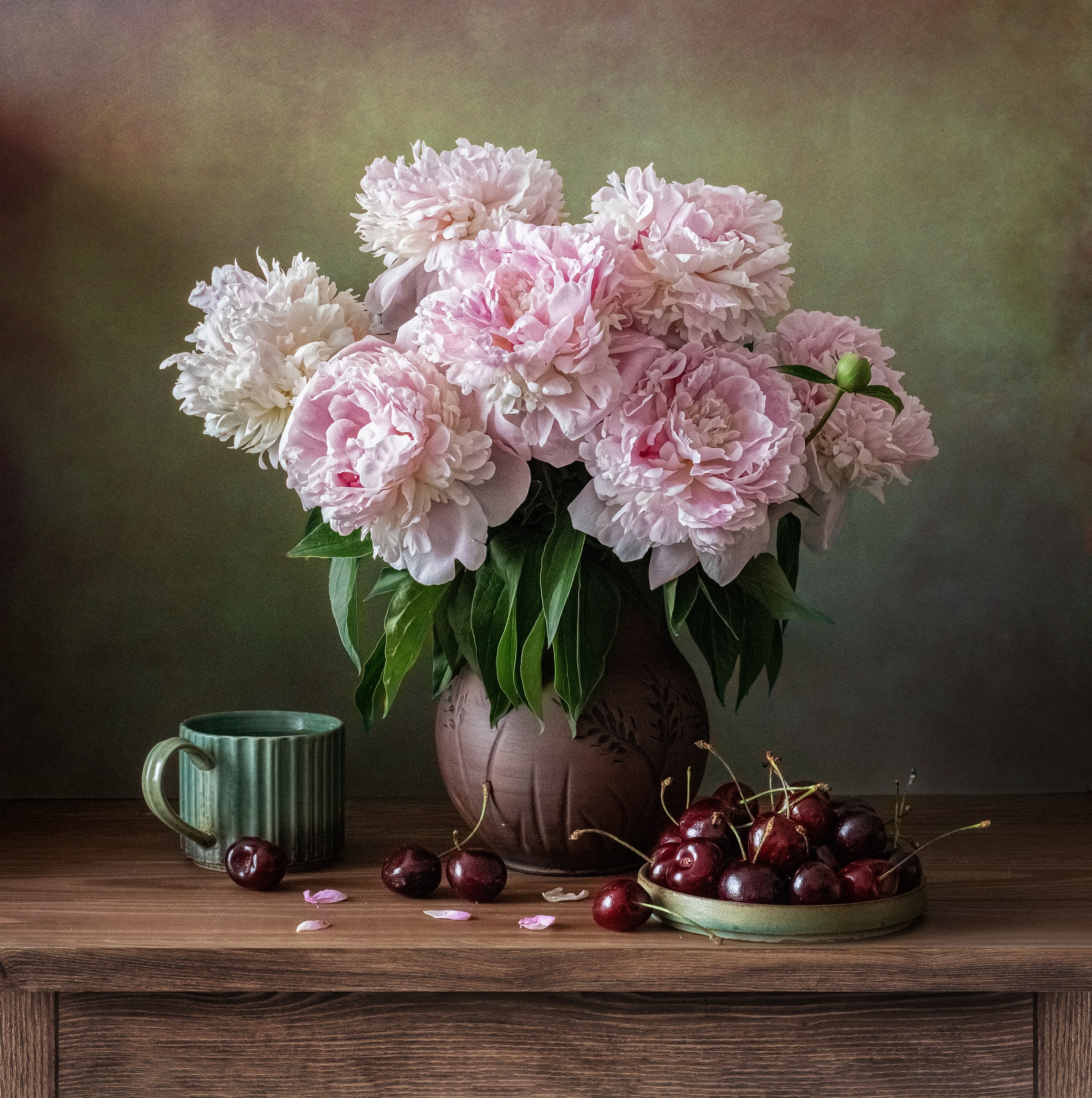 Пионы, черешня, Ирина Зиннурова