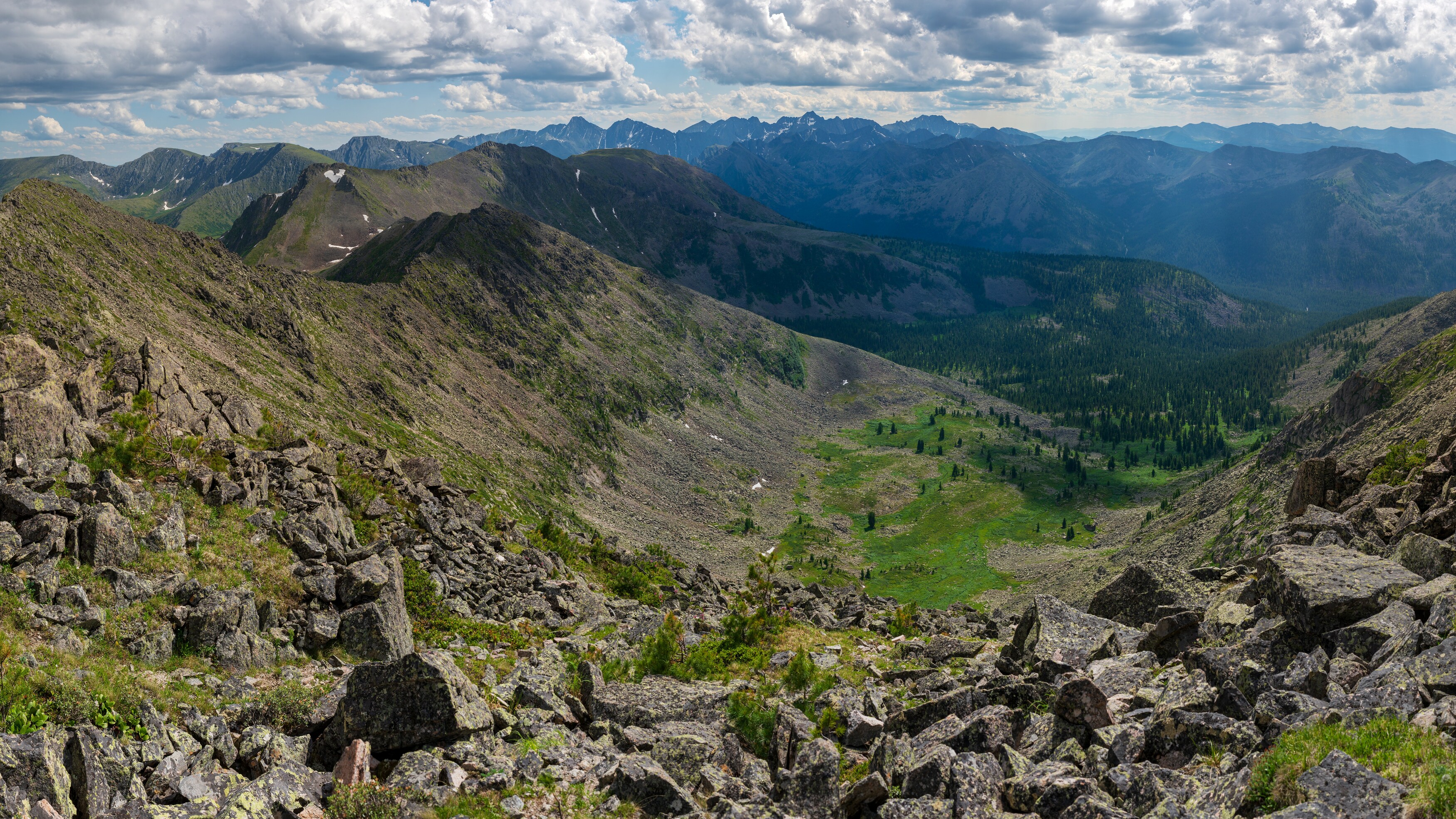 арадан, Беляев Юрий