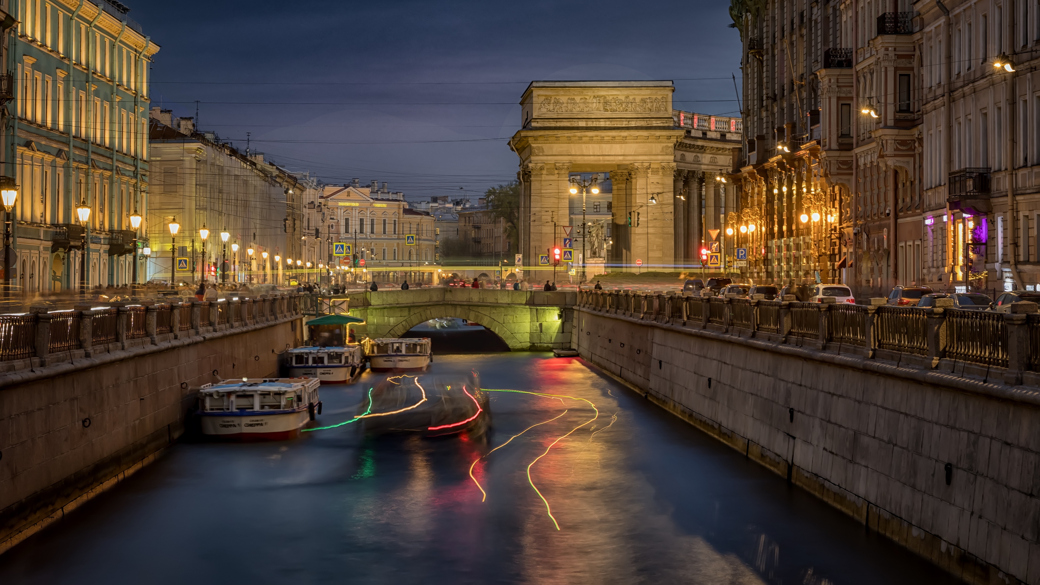 город архитектура вечер канал лето лодки, Тамара