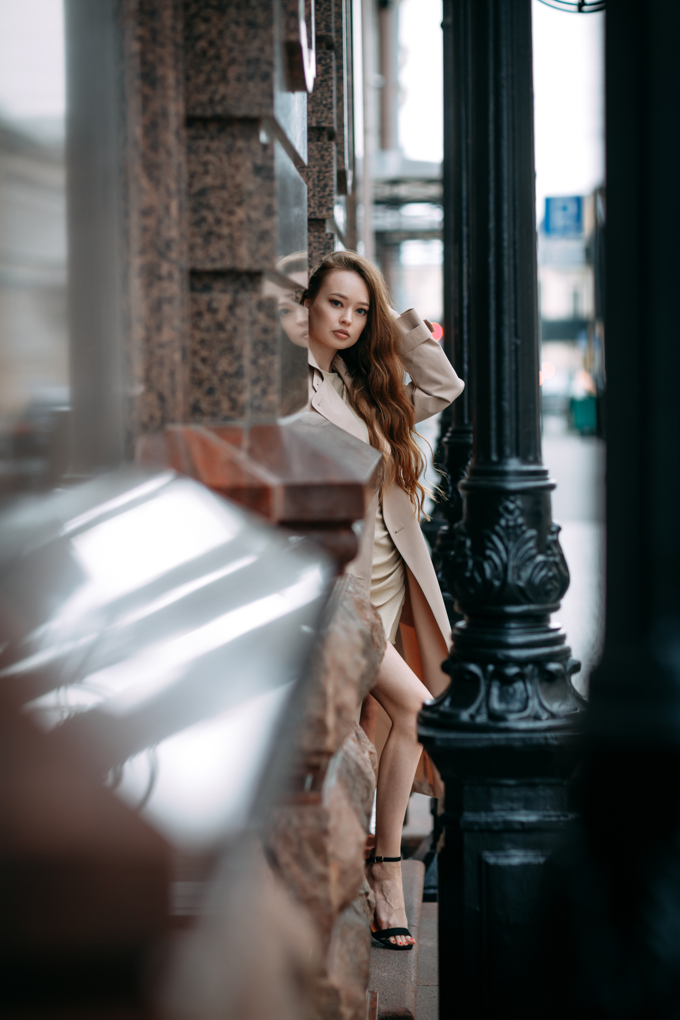 молодая девушка, городской стиль, дворы, на открытом воздухе, Алексей Плешков