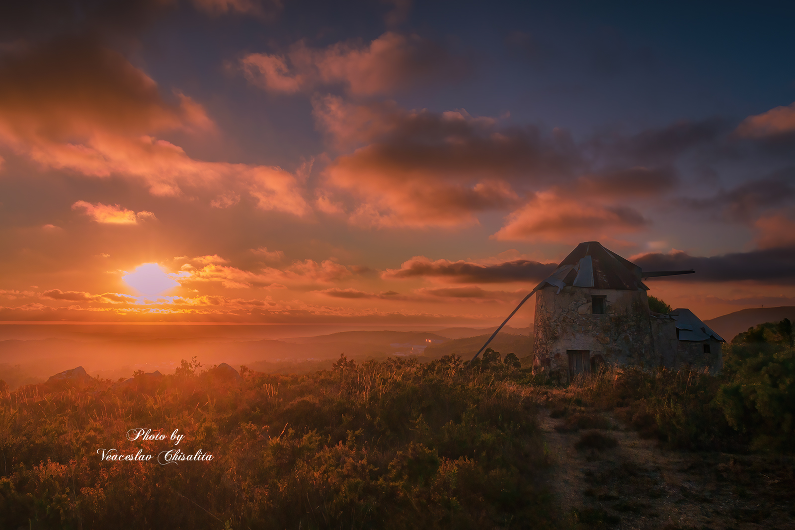 #горы #путешествие #тишина #landscapeescape #mountainadventure #sunsetvalley #goldenhourglow #naturelight, Veaceslav Chisalita