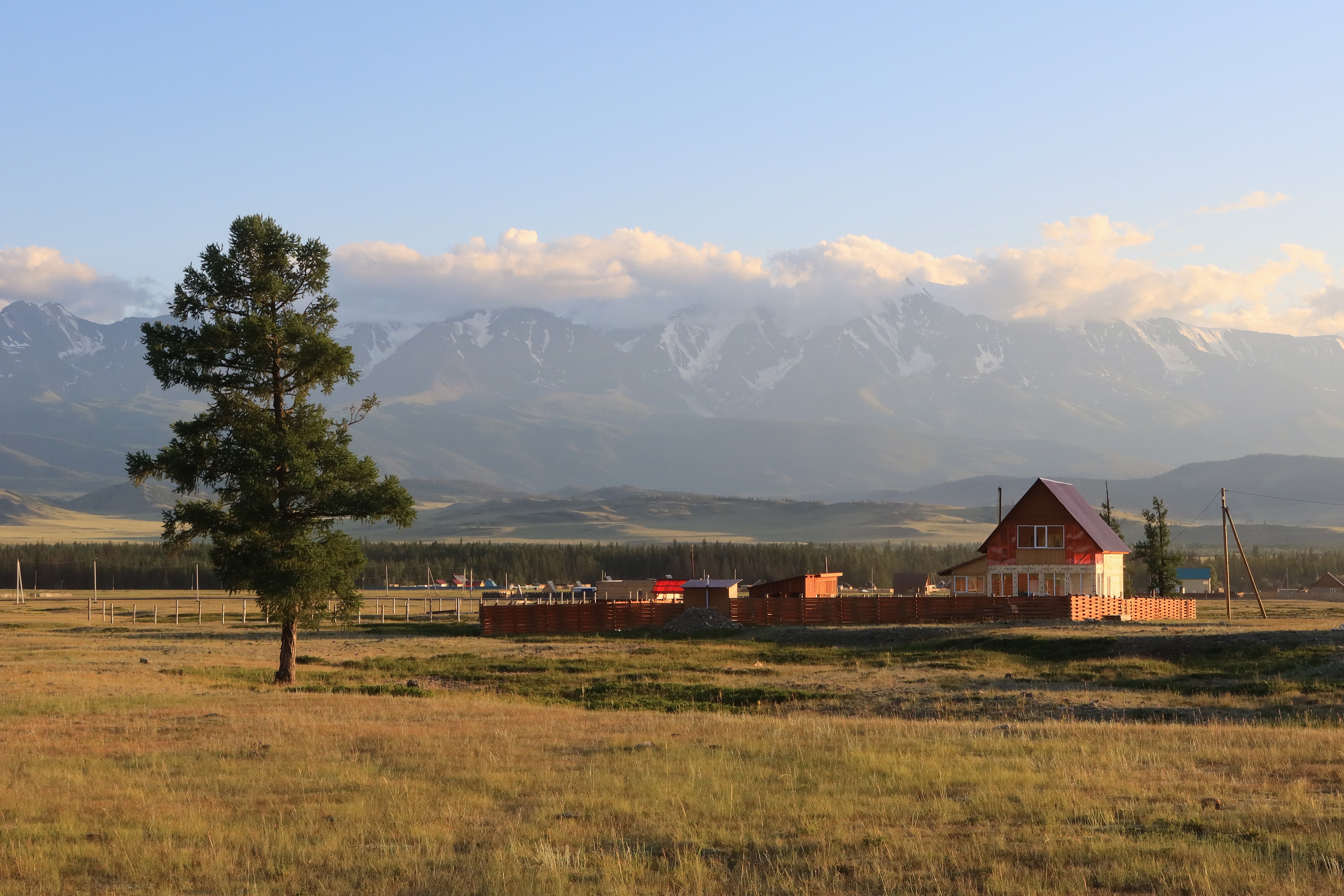 природа,алтай,курайская степь,закат,домик,лиственница.горы,облака, Козлова Галина