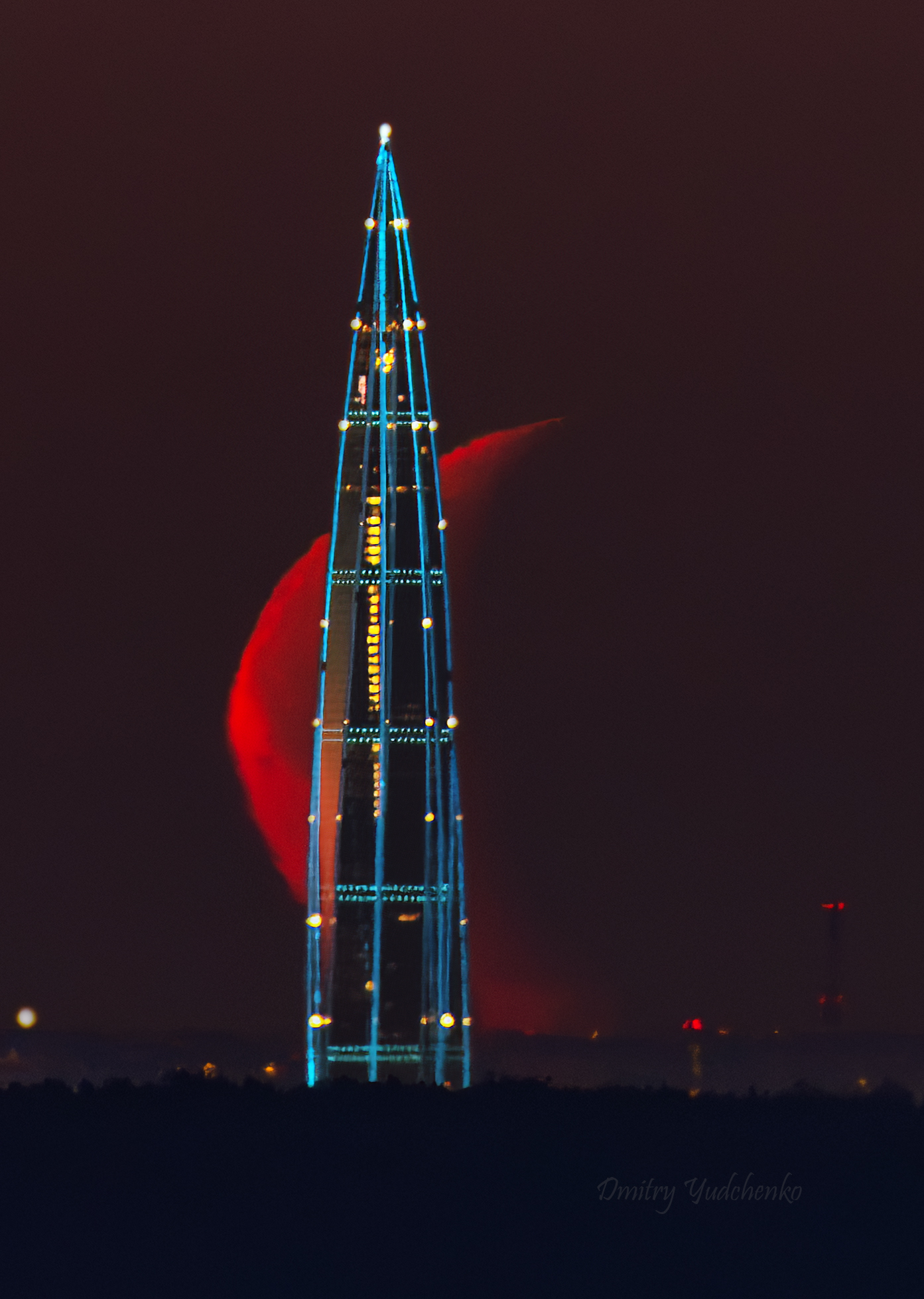 лахта, луна, лахта центр, санкт-петербург, серп, убывающая, Dmitry Yudchenko