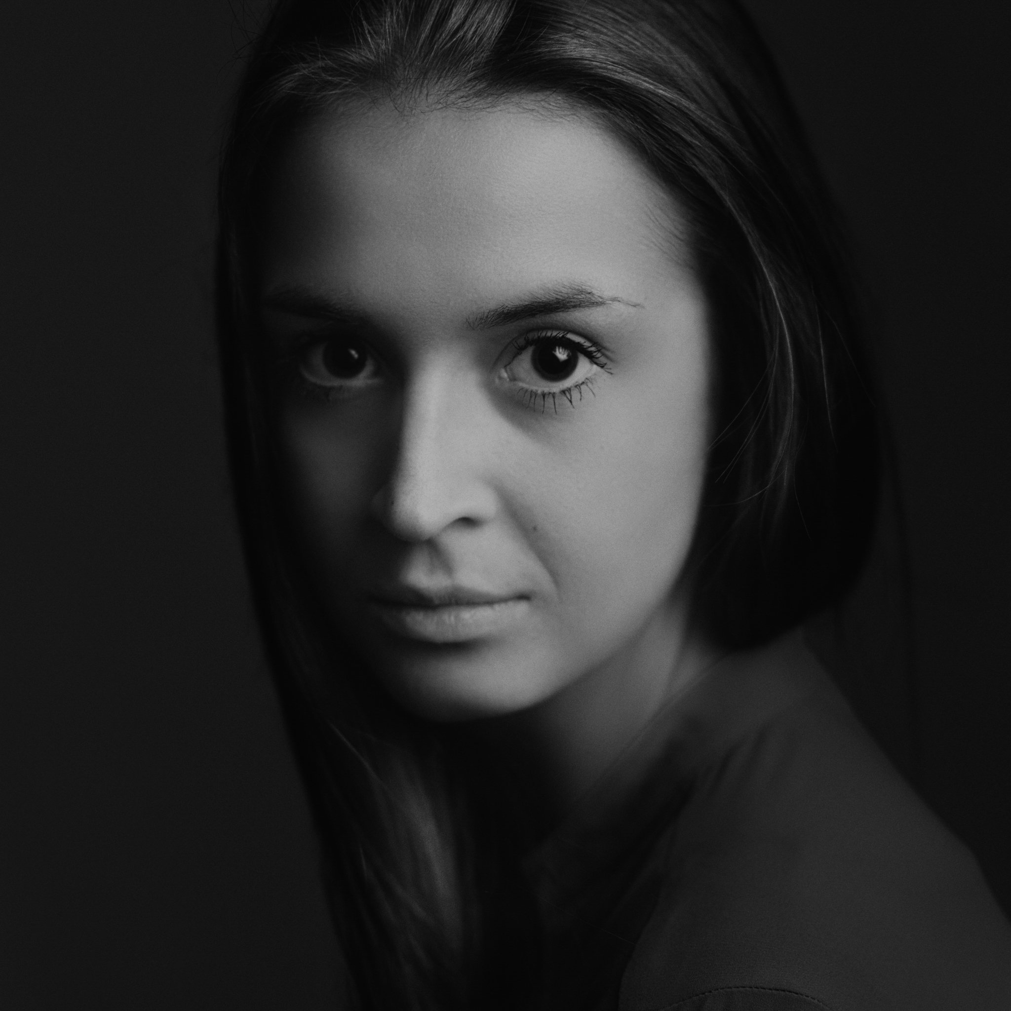 portrait,black and white,girl,square., Rytis