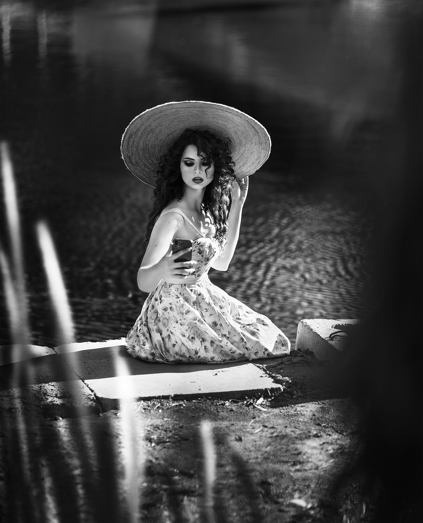 портрет, черное-белое, девушка, шляпка,  локация, лето, вода, Наталья Прядко