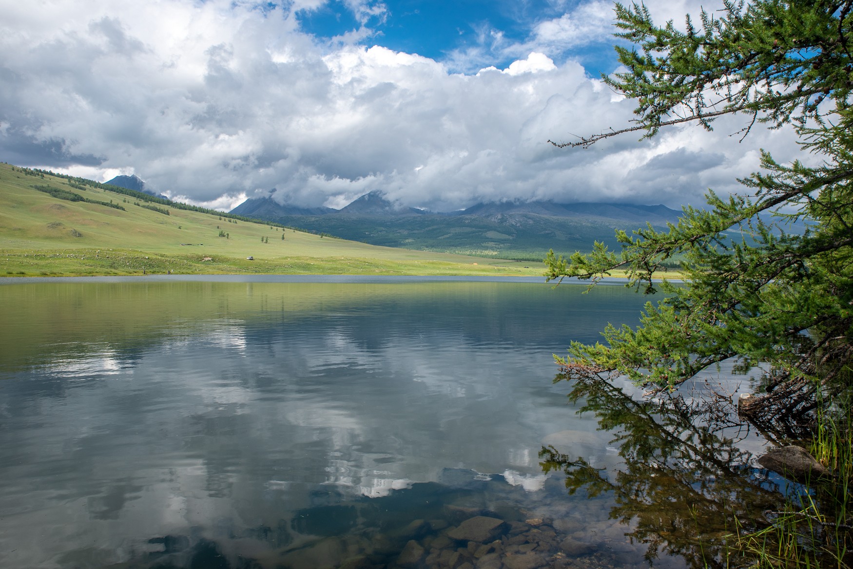 монголия, горы, лето, облака, озеро, горы, отражения, Юрий Мальцев