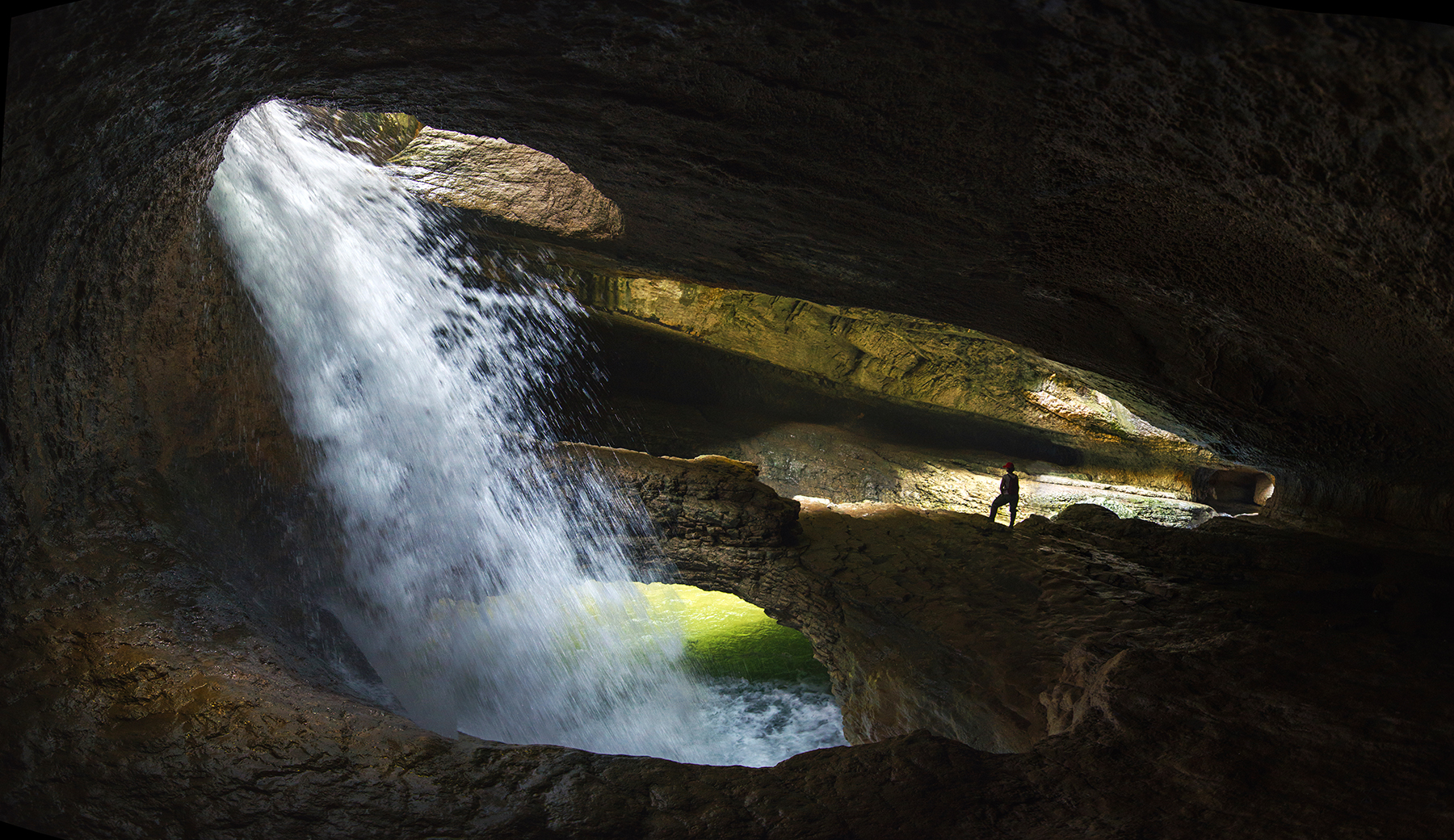 , Юрий Коваленко
