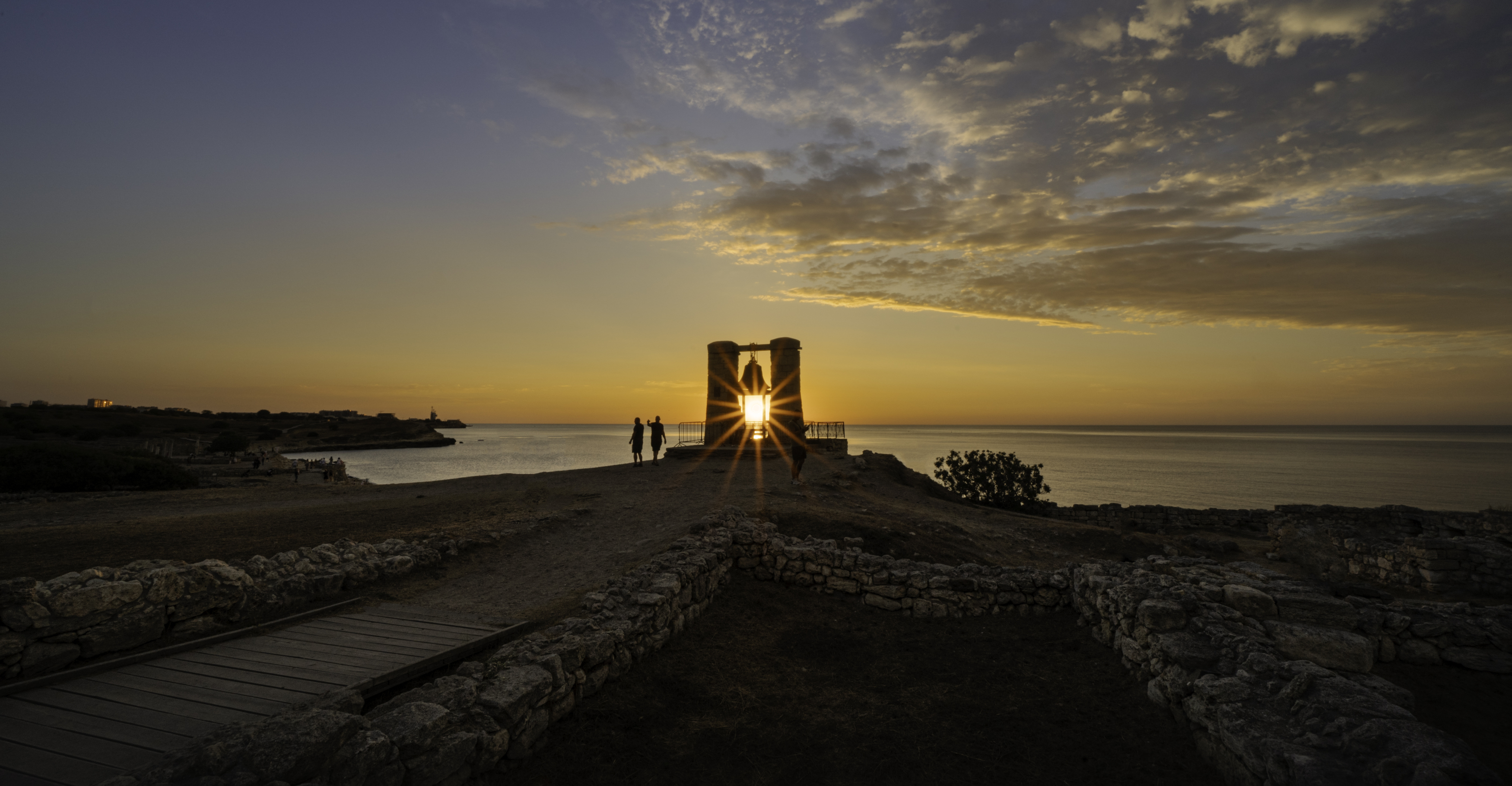 Россия, Крым, Севастополь, Херсонес Таврический, колокол, закат, Гаврилов Юрий
