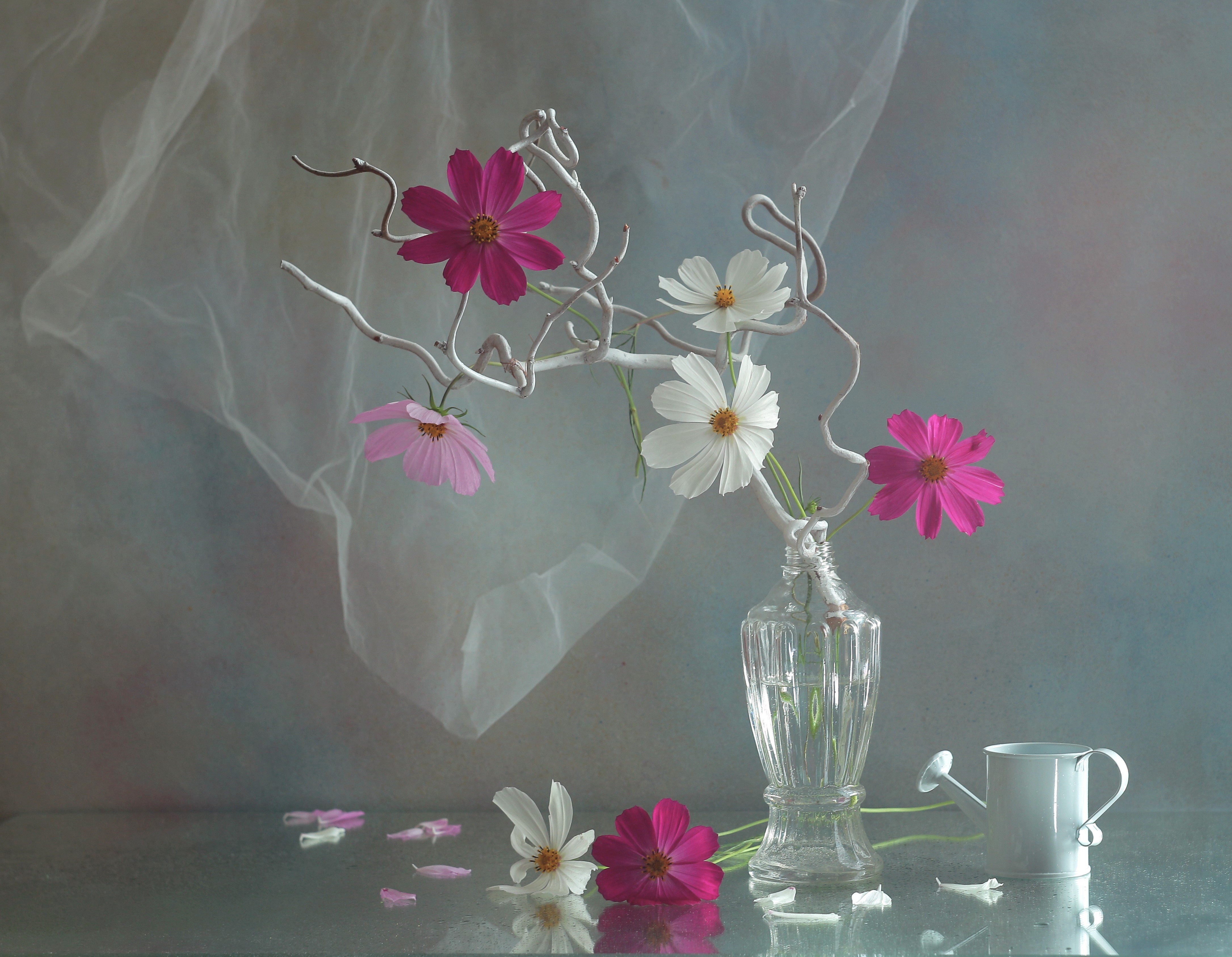 , Людмила Хрусталева*