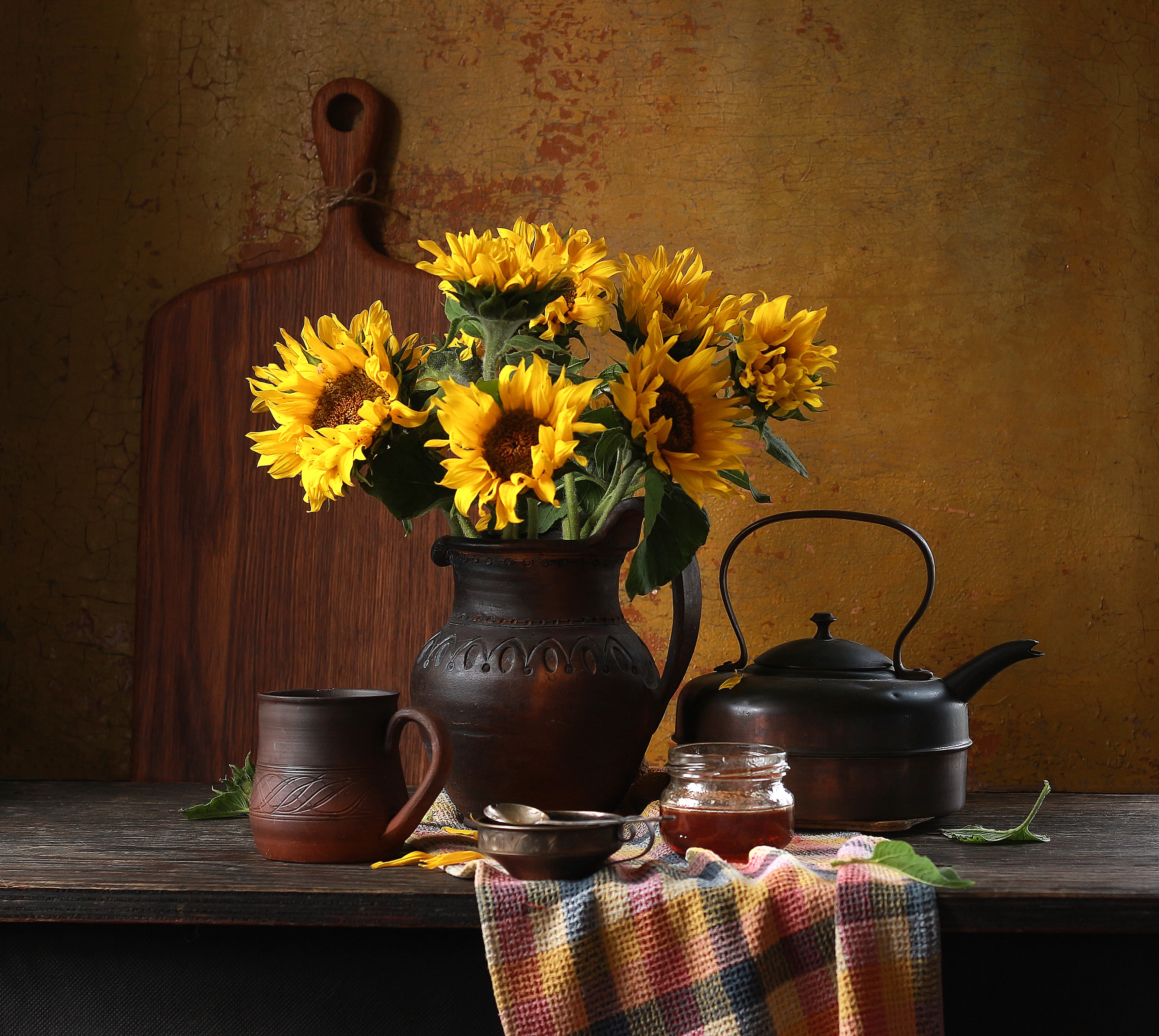 натюрморт, фотонатюрморт, still life, stillifefoto, лето, подсолнухи, цветочный_натюрморт, мёд, наталья_казанцева, Наталья Казанцева