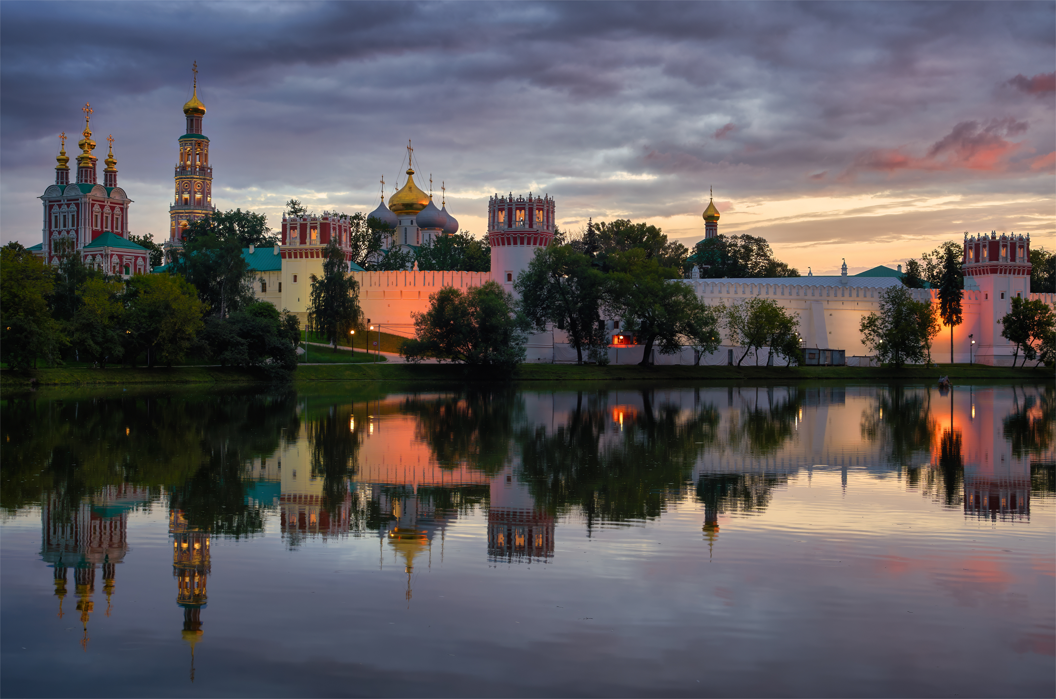 москва, вечер, архитектура, монастырь, закат, пруд, Михаил Кудрявцев