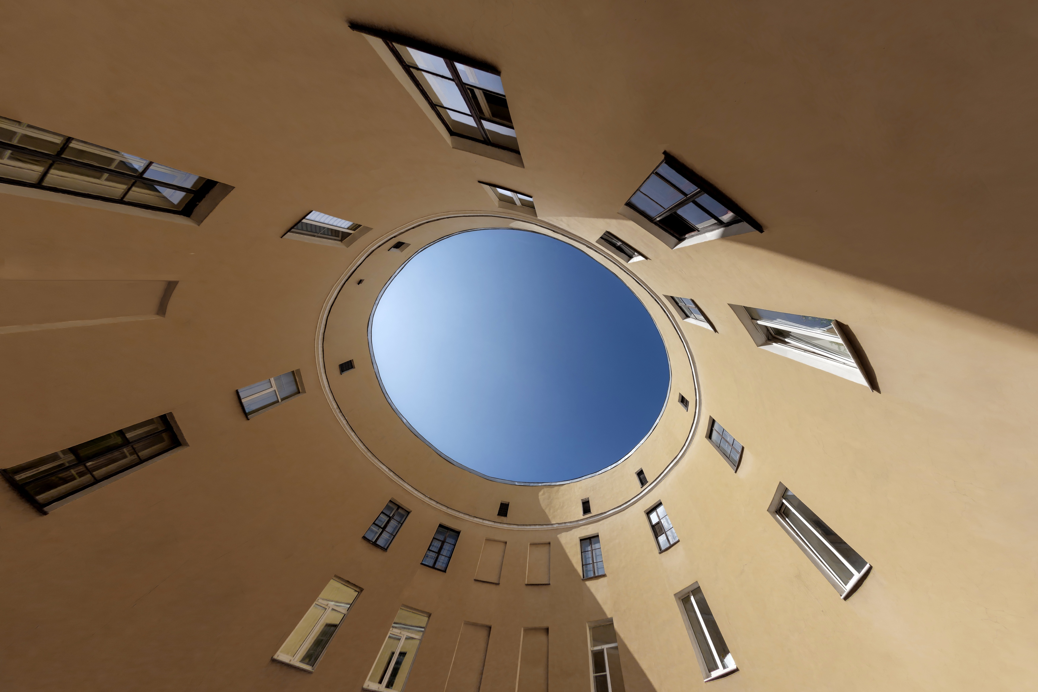 город архитектура старинная застройка двор, Тамара