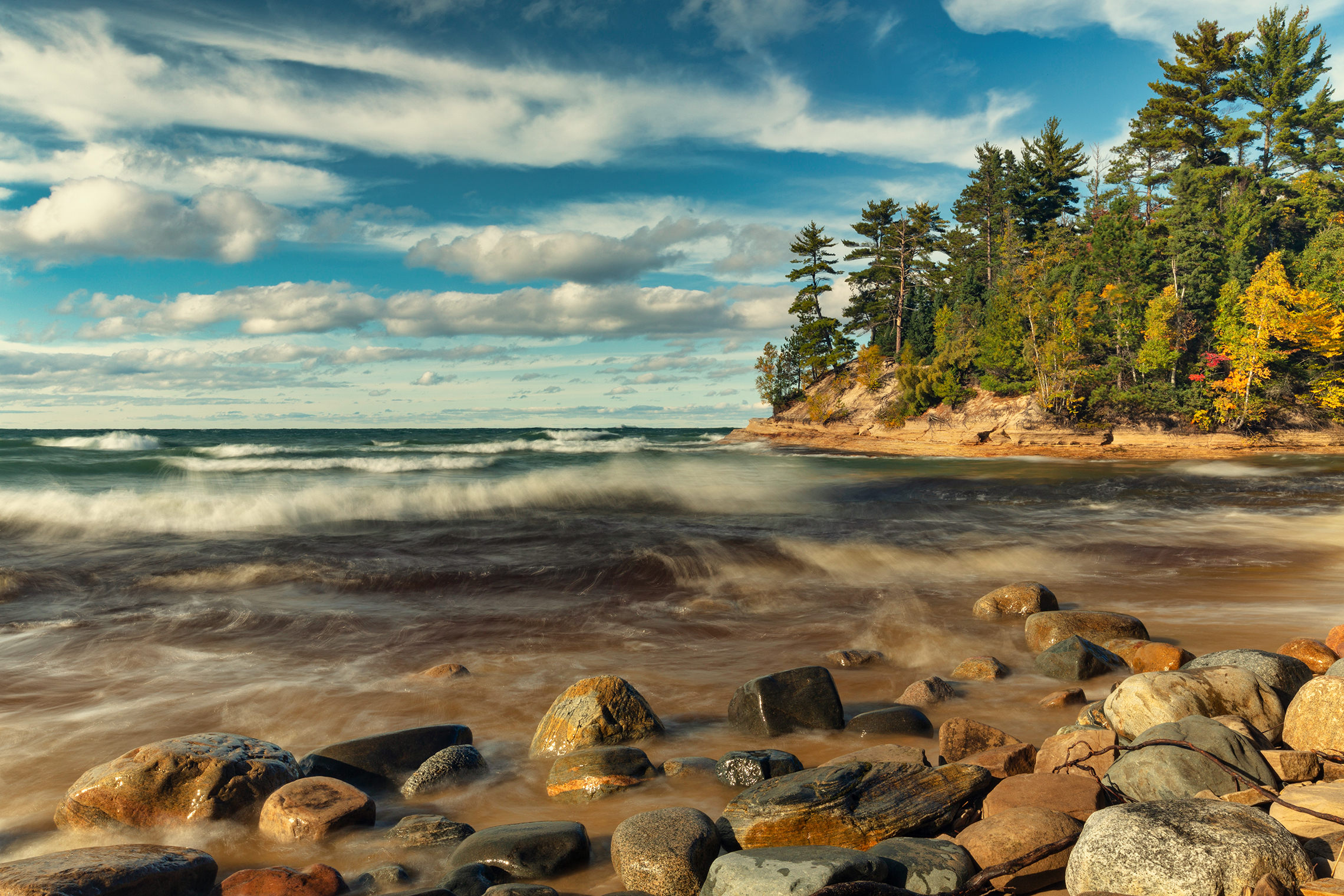 lake superior, upper peninsula of michigan, pictured rocks, Vorobeychik Vladimir
