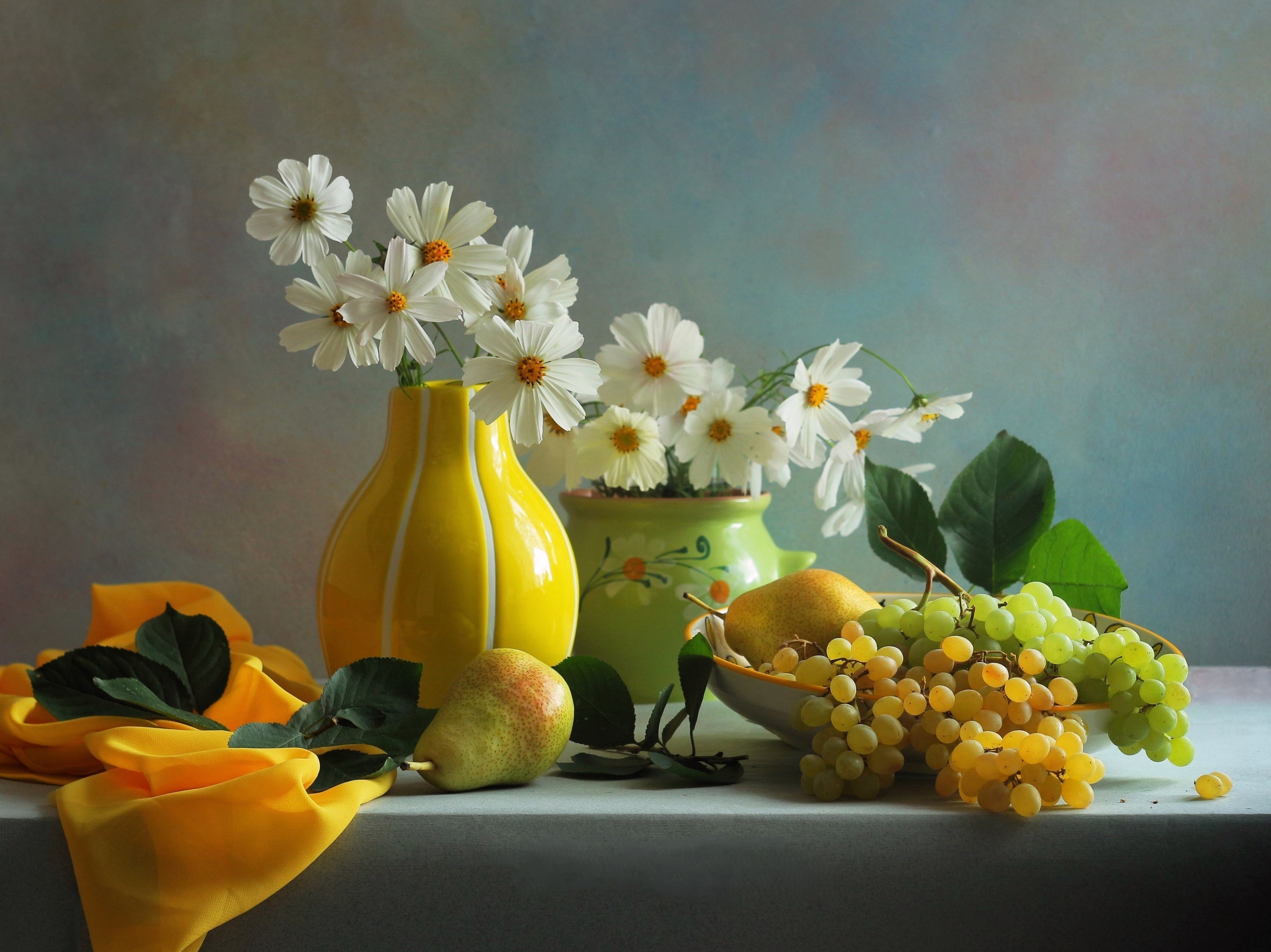 , Людмила Хрусталева*