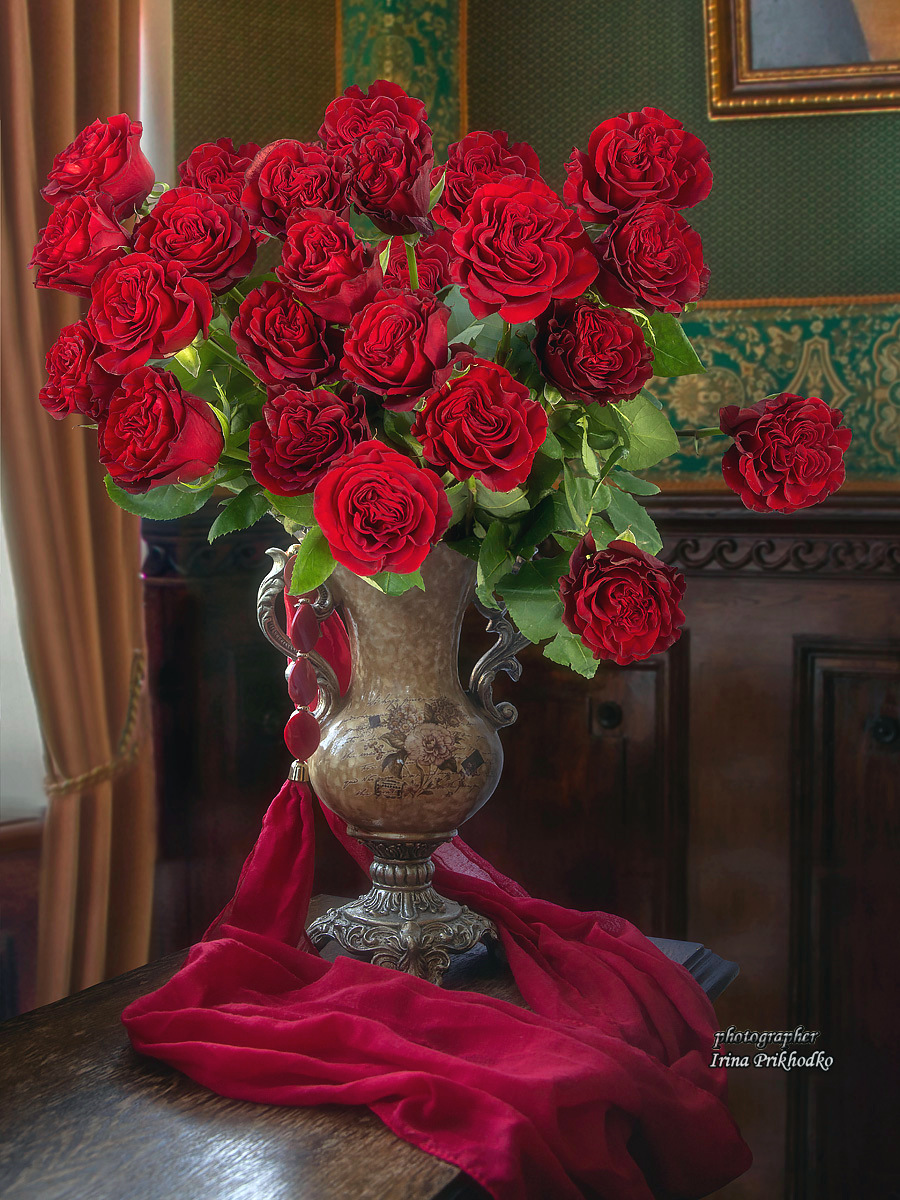натюрморт, цветы, букеты, розы, интерьер, Приходько Ирина