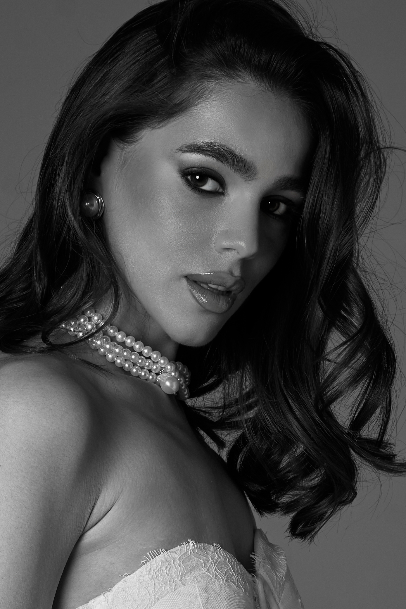 , Юрий Яхтин