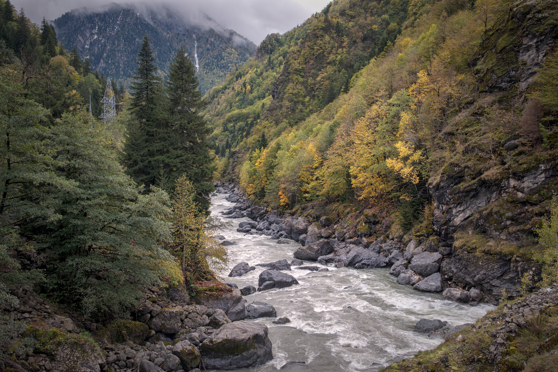 svaneti, enguri, fall, autumn, mountains, rocks, cliffs, clouds, sky, nature, landscape, scenery, travel, outdoors, georgia, sakartvelo, chizh, Чиж Андрей