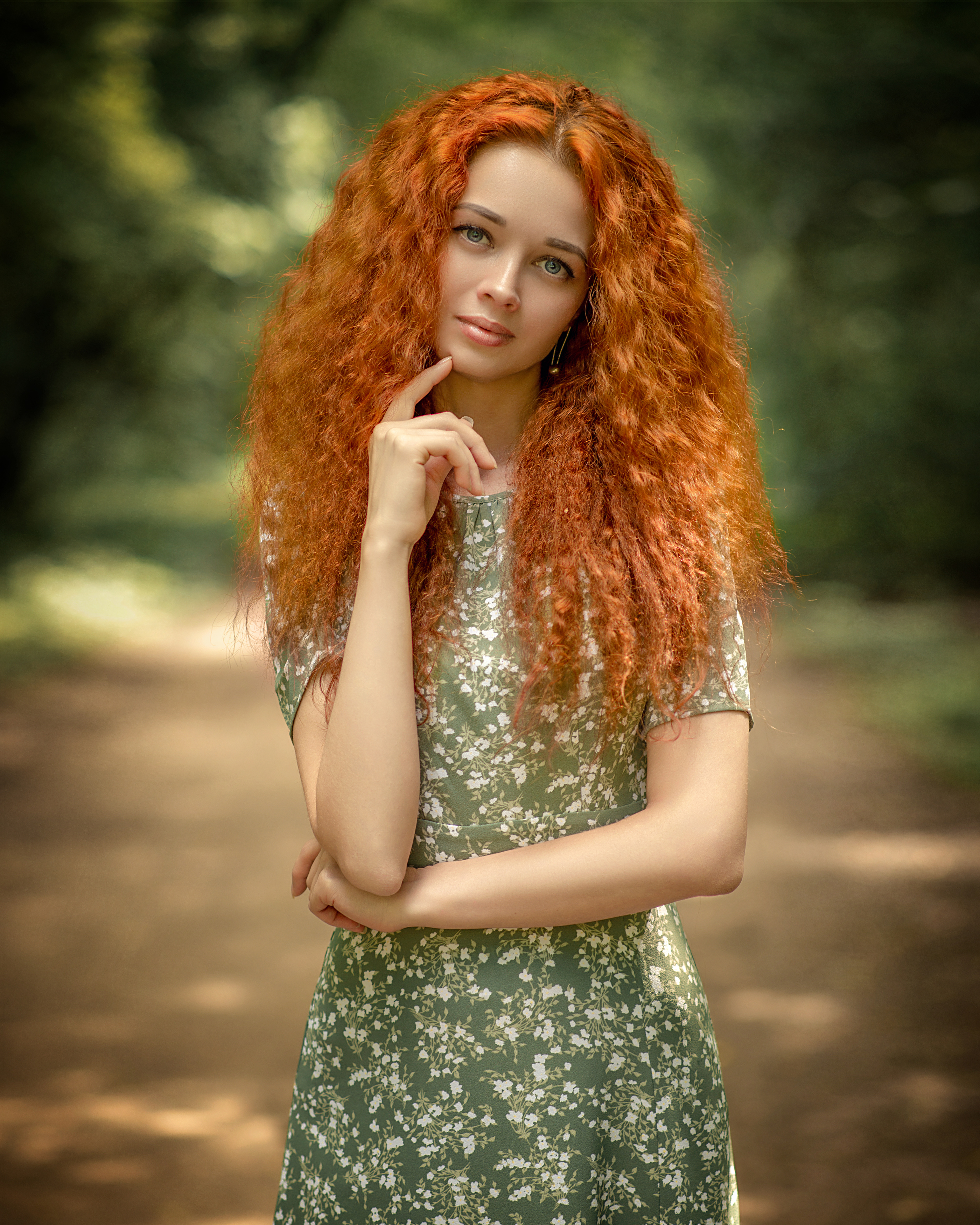 girl, model,hot, studio, portrait, black, light, young, Frost Stanley