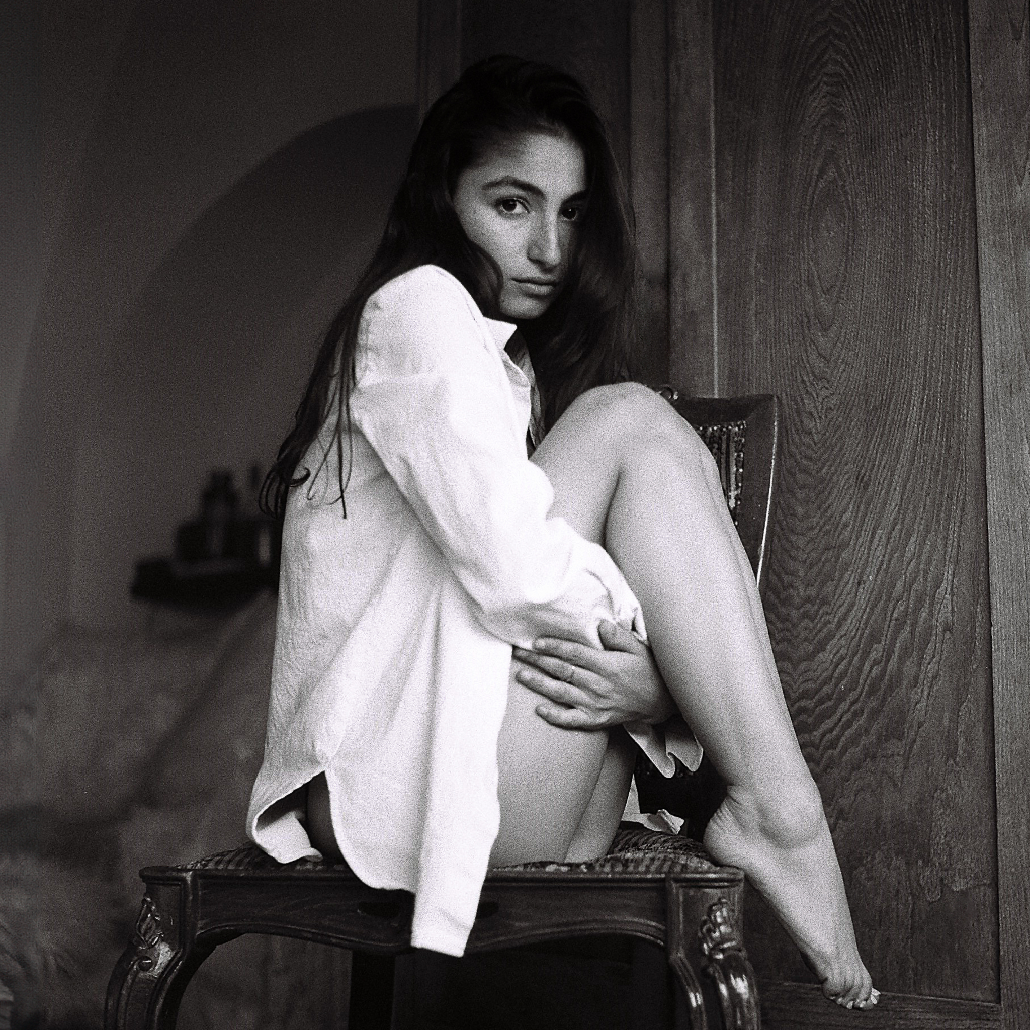 analog, film, yashica, mat124g, medium, format, 120mm, grain, black, white, monochrome, moody, atmospheric, intimate, soft, light, texture, classic, timeless, film, photography, model, dana, shirt, casual, natural, authentic, contemplative, Erik Rozman