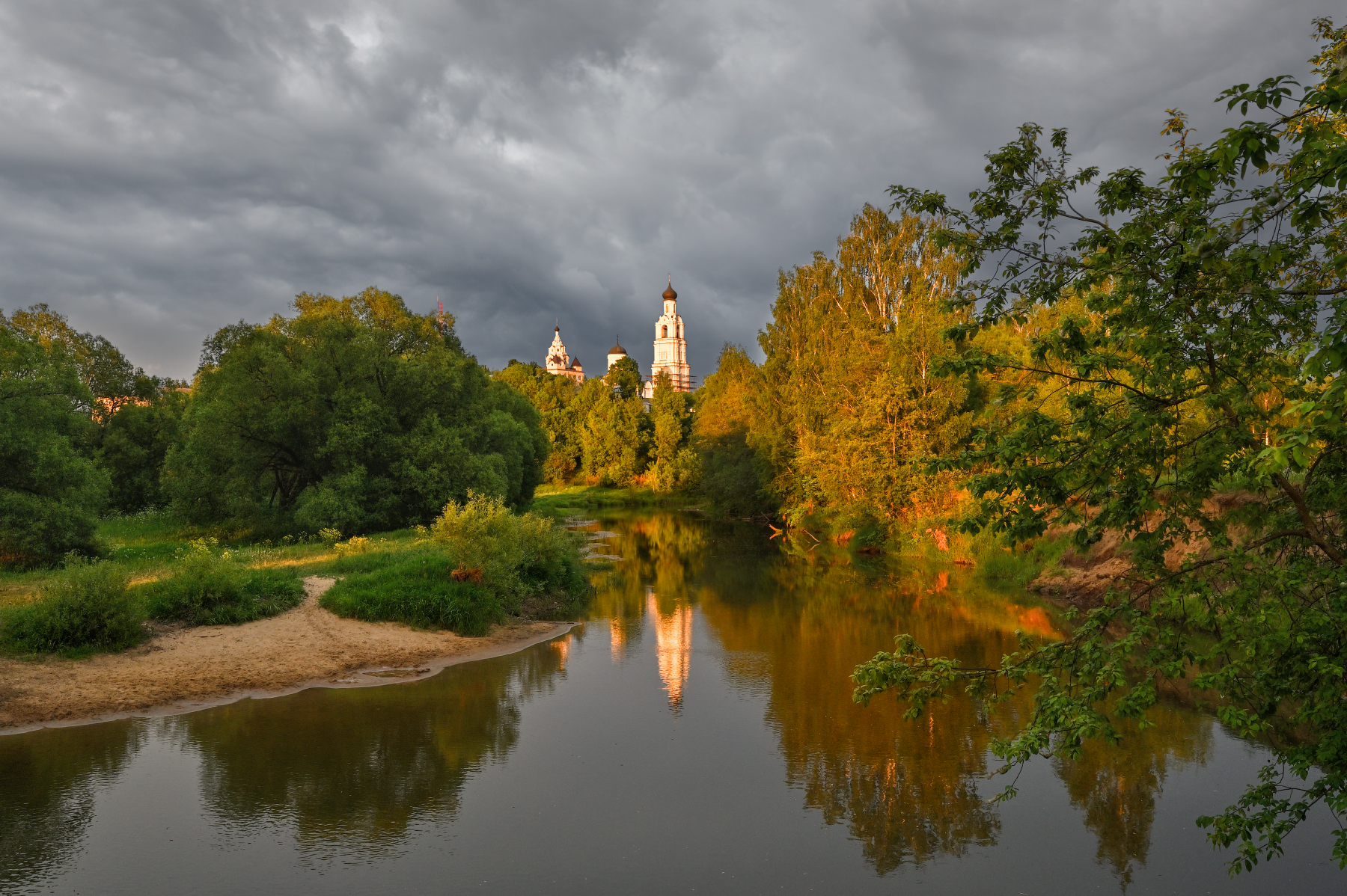 вечер,закат,река,небо,тучи,свет,отражение,храм, Виталий Полуэктов