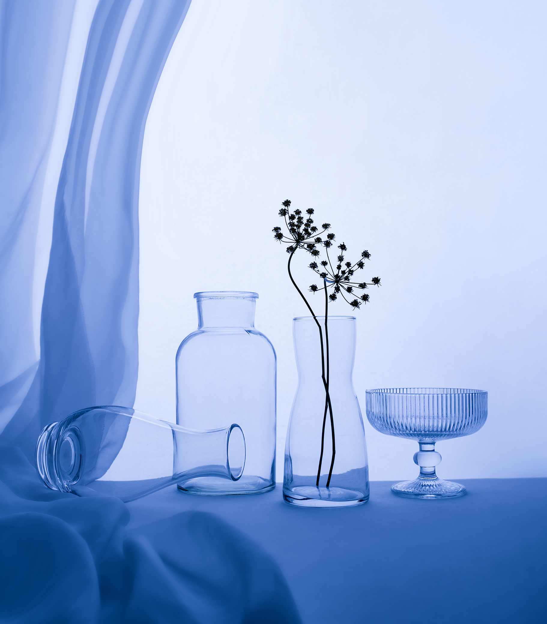 Still life, blue, glass, light, Maria Margareth Perfoncio