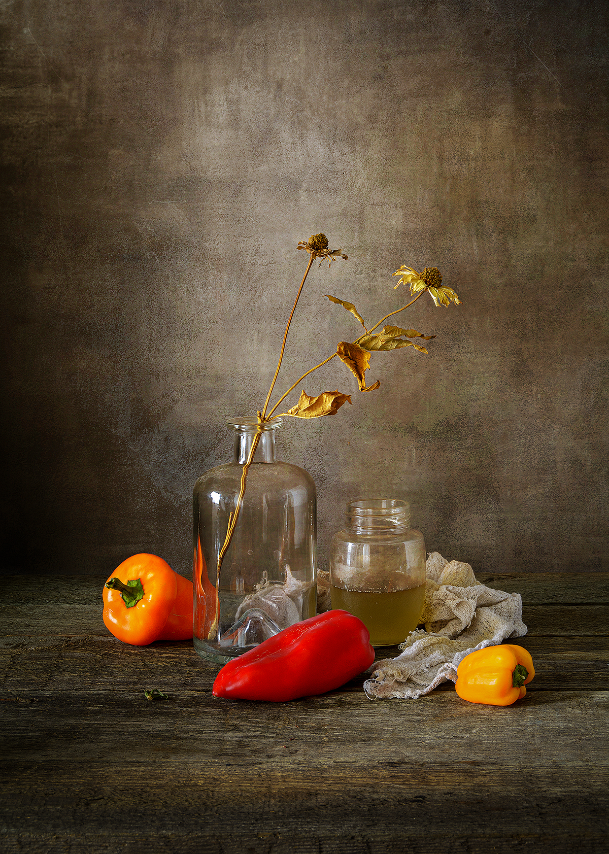 перцы, красный, бутылка, баночка, цветы, тряпка, желтый, Алексей Бычков