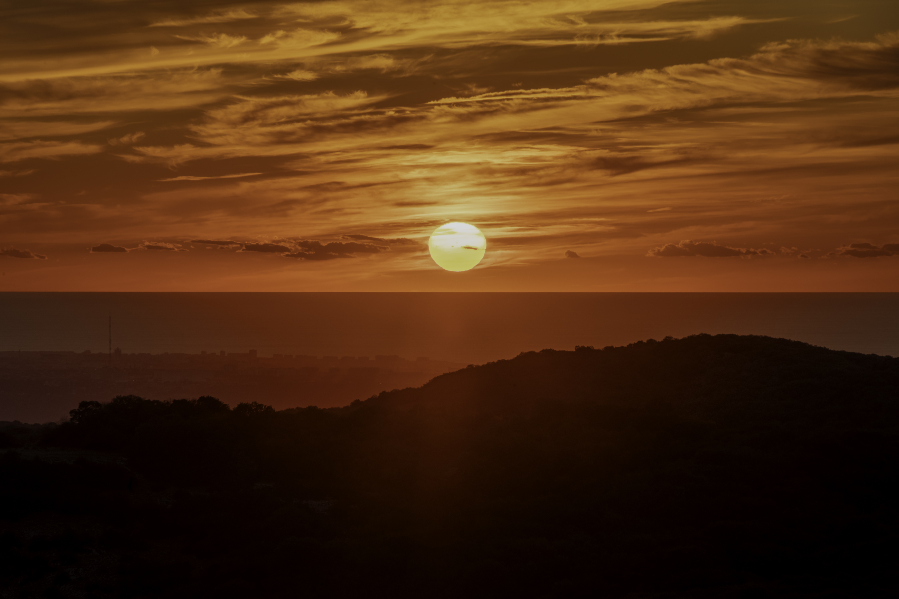 Россия, Крым, Бахчисарайский район, Голубинское сельское поселение, гора Бечку, Кабаний, Хамильский перевал,  закат, Гаврилов Юрий