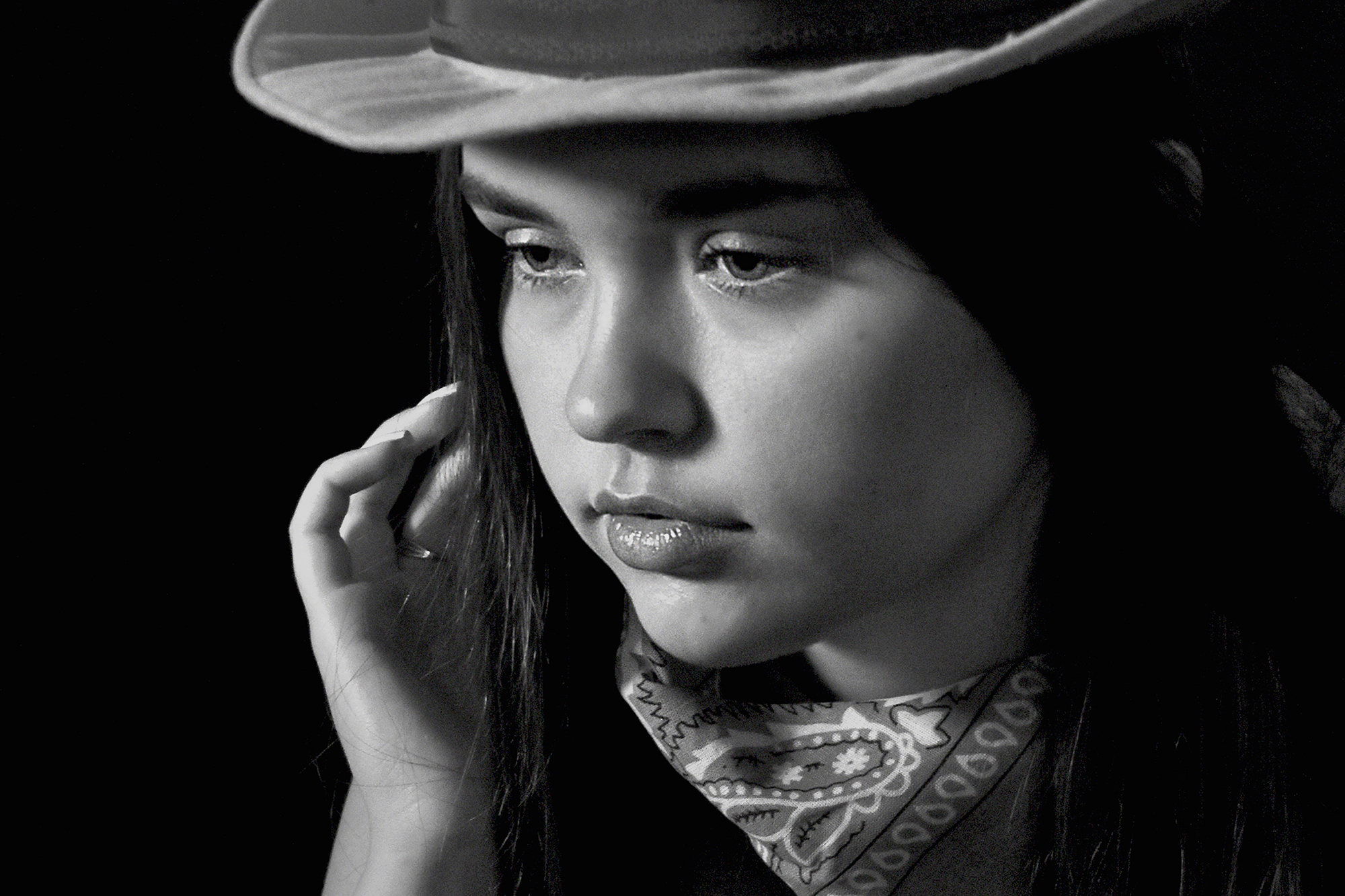 девушка, портрет, глаза, взгляд, чб, апатиты, Николай Смоляк