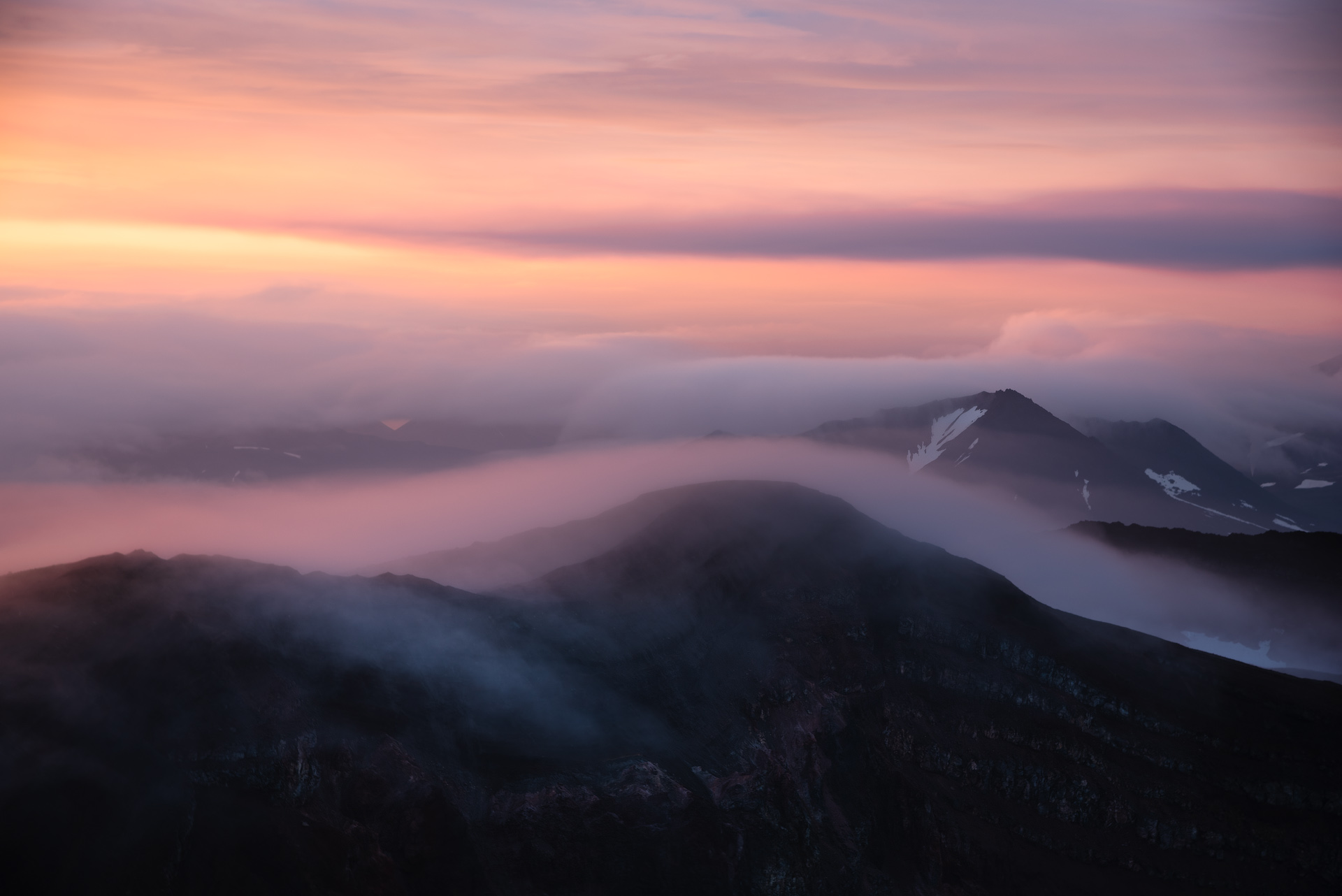 горы, вулкан, камчатка, рассвет, туман, mountains, volcano, kamchatka, sunrise, fog, Дмитрий