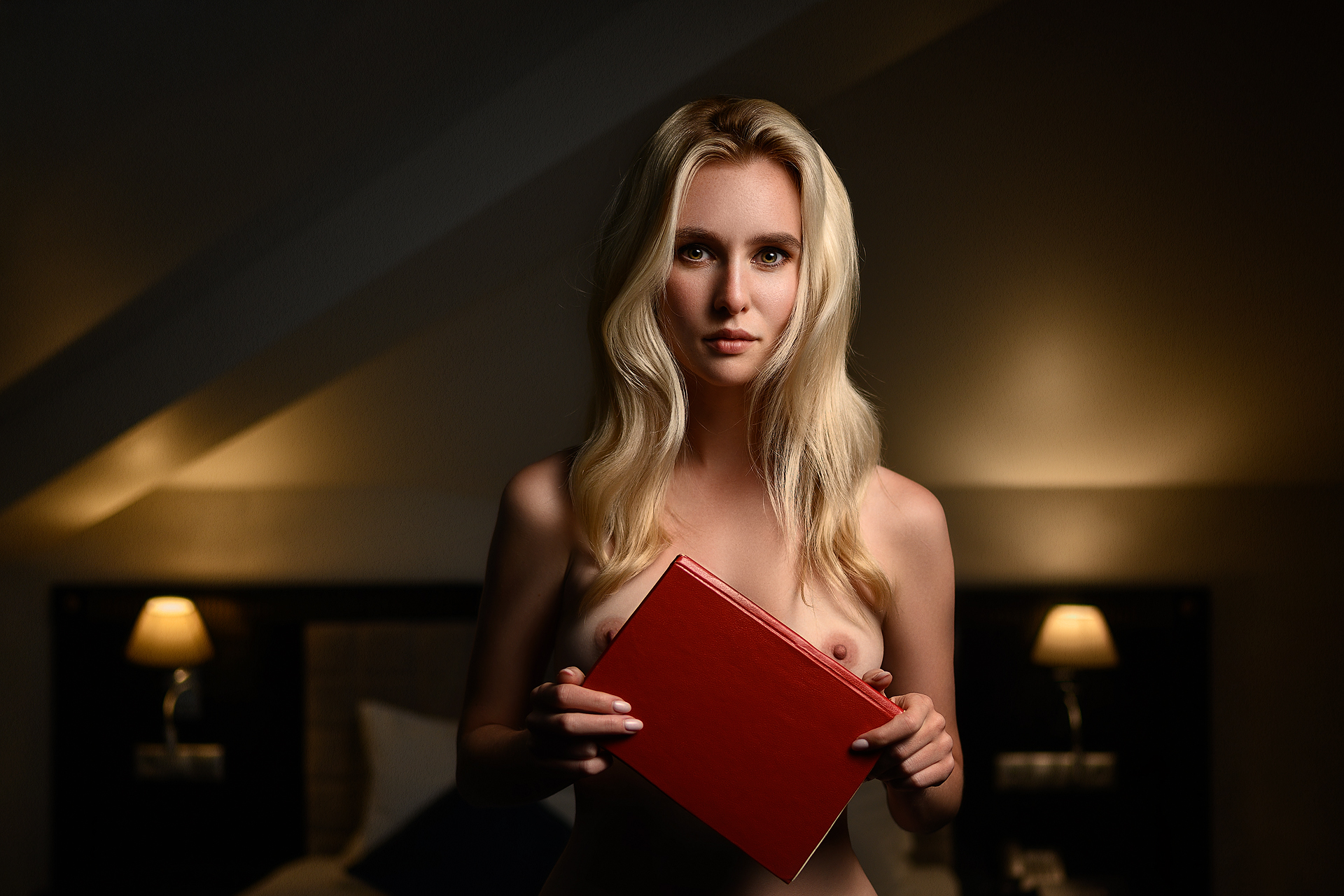 блондинка, blonde, краснаякнига, redbook, соски, nippples, топлес, topless, обнаженная, naked, Владимир Романовский