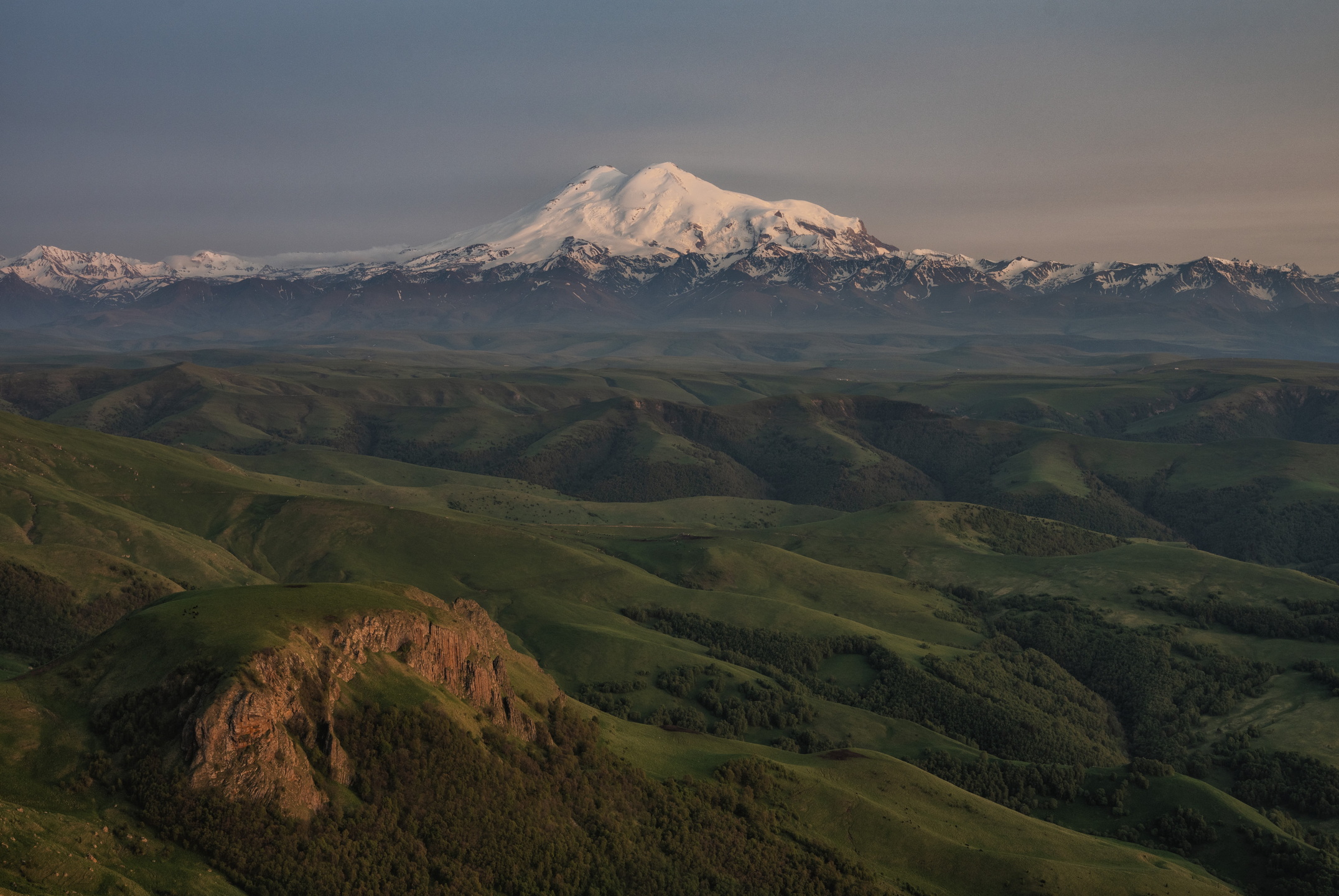 , Дэм Константин
