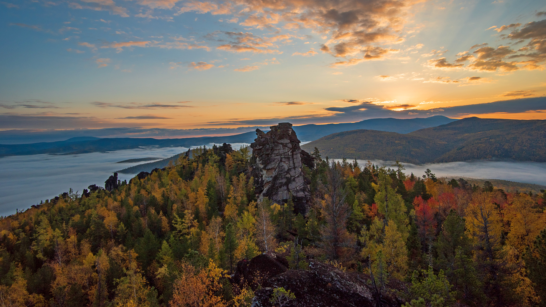 кутурчинское, белогорье, горы, саяны, утро,  скалы, осень, Мальцев Юрий