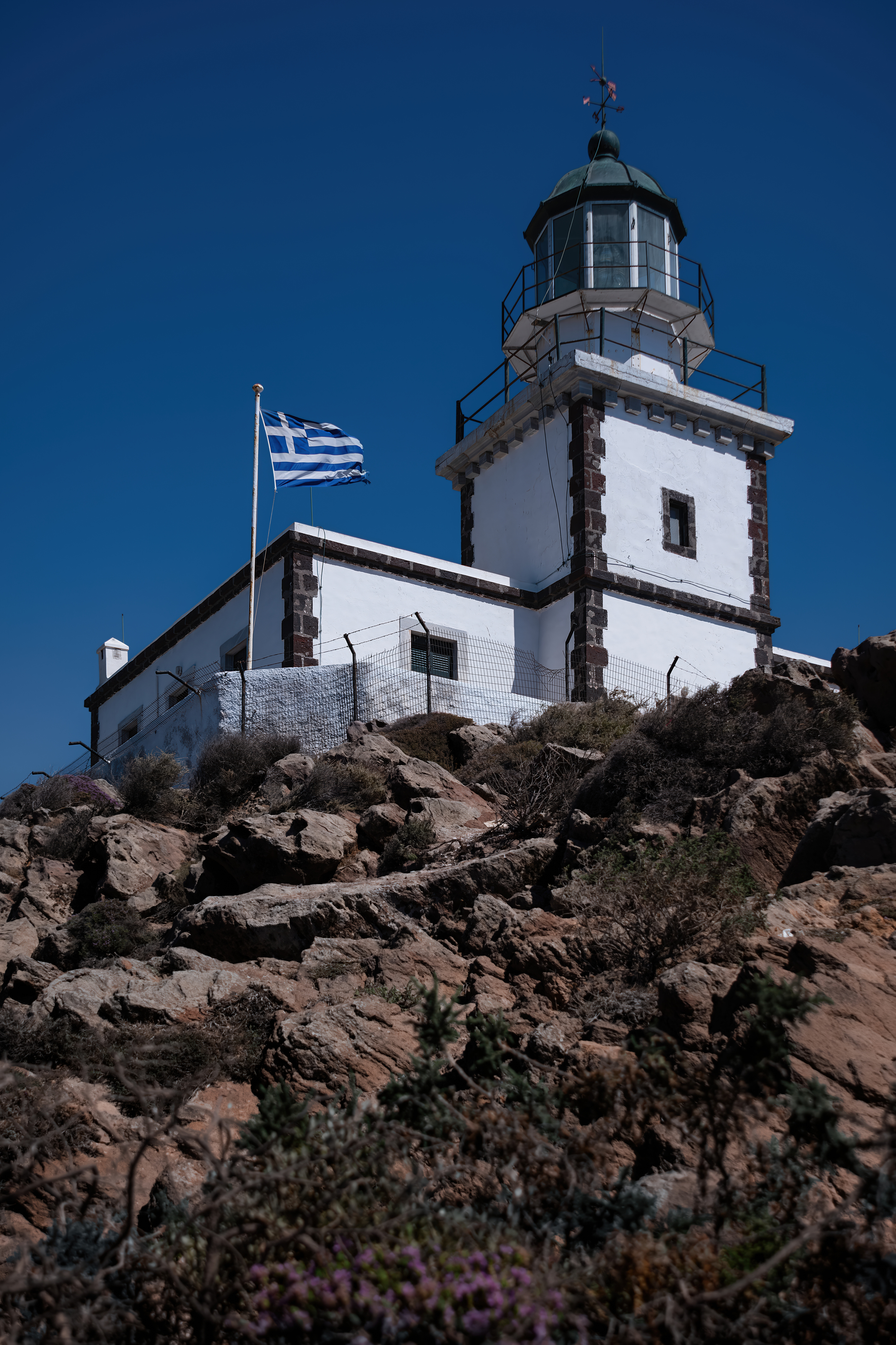 #Rock #Bedrock #Lighthouse #Tower #Geological formation #Outcrop #Fault #Klippe #Promontory #Beacon, Shpek Andrey