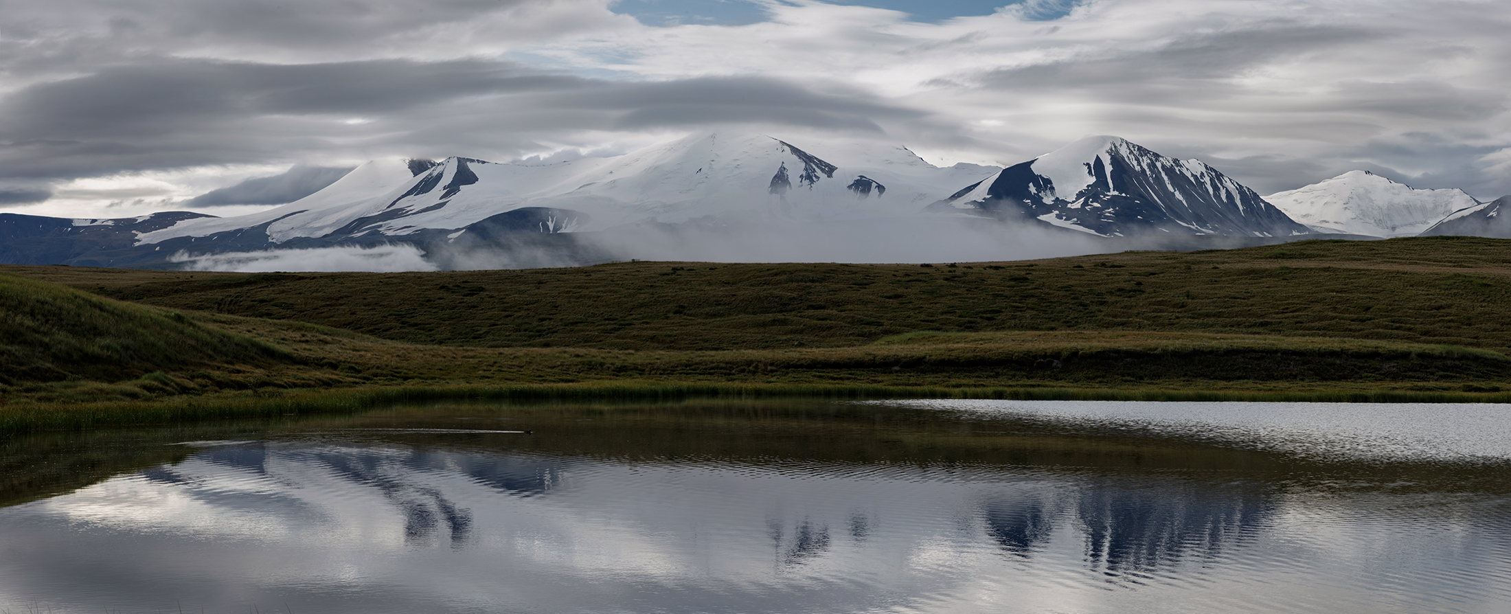 алтай, укок, озеро, утро, облака, горы, снег, Игорь Токарев