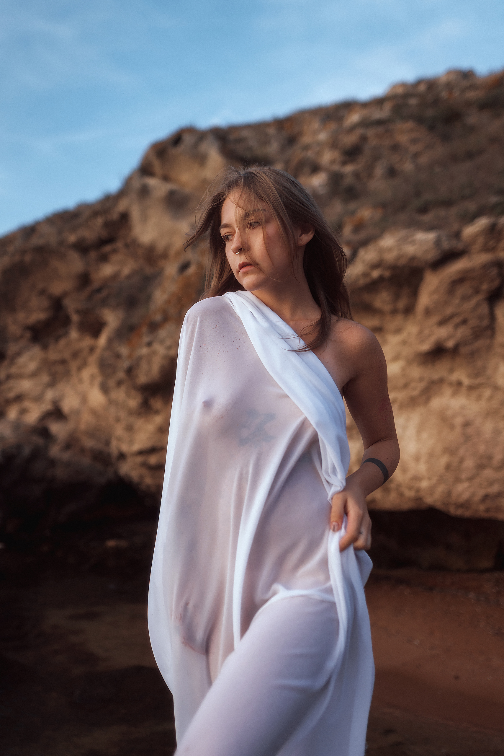 #artphotography #nudeart #sensualphotography #blackandwhitephoto #fineartnude #naturalbeauty #moodyportrait #bwportrait #softlight, Александр Кислов