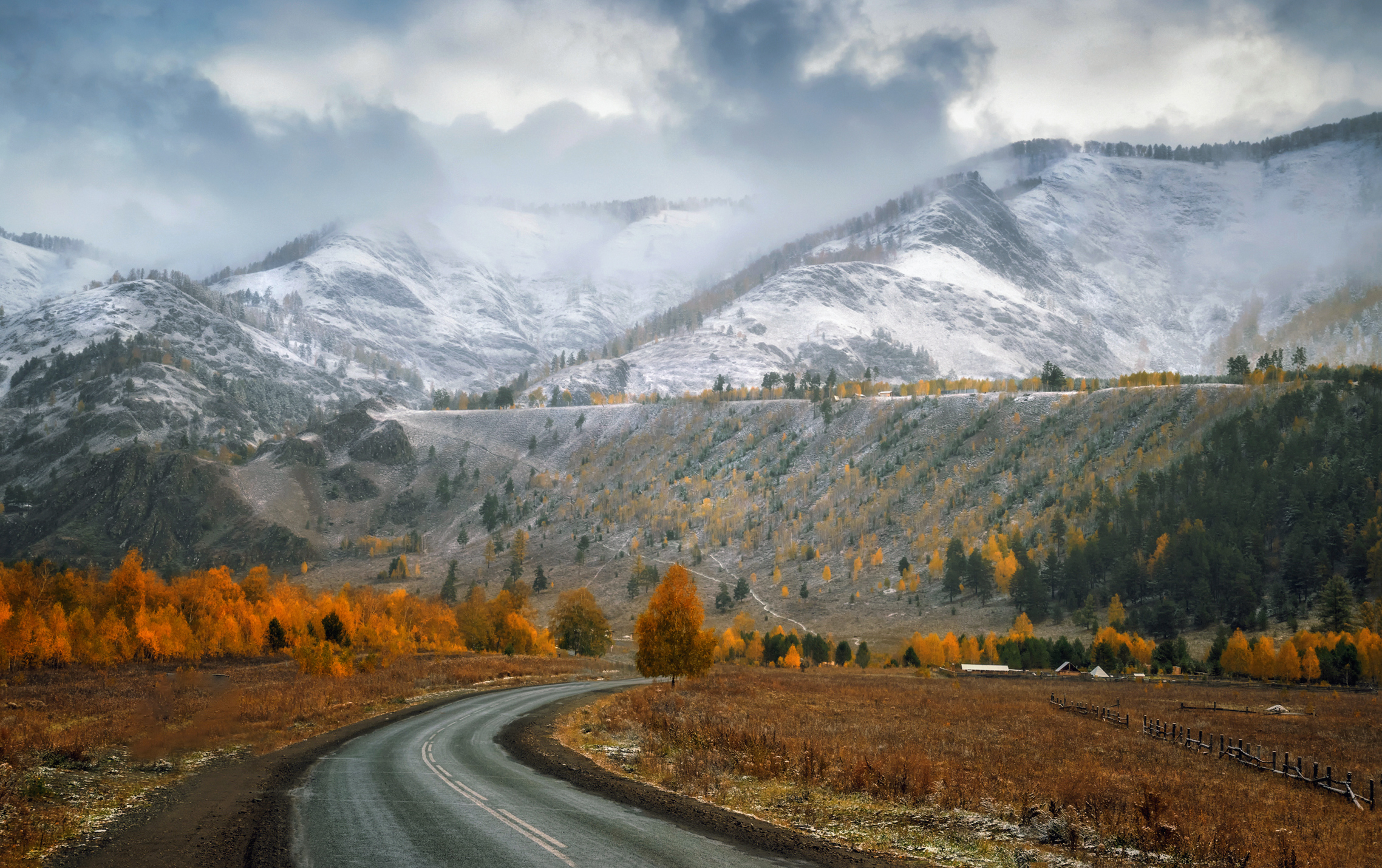 горный алтай, конец сентября, дорога, горы, туман, снег, Lora Pavlova