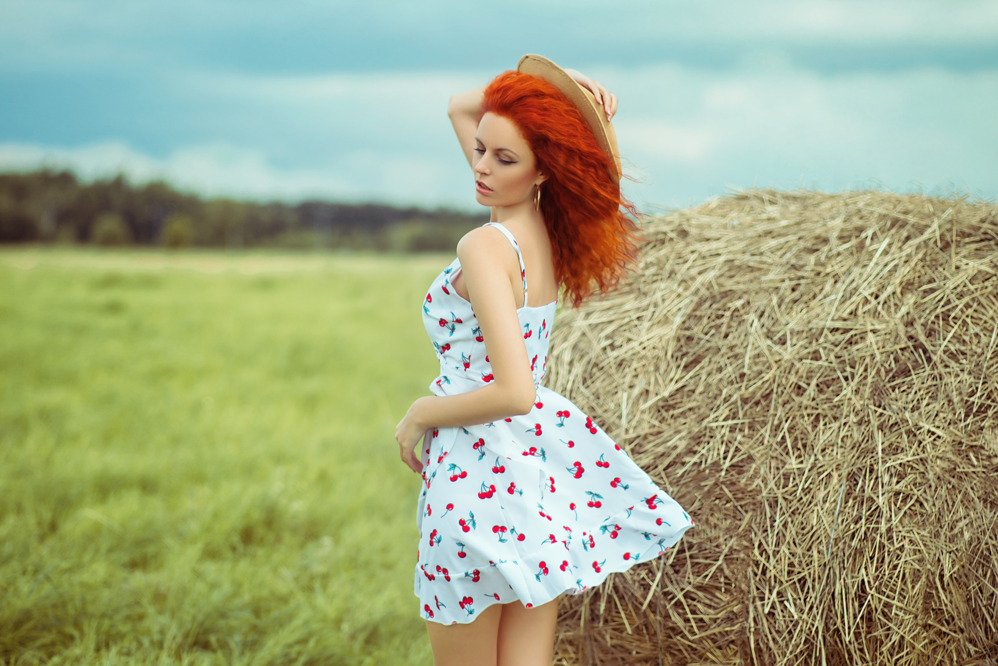 girl, model,hot, studio, portrait, black, light, young, summer, sexy, Frost Stanley