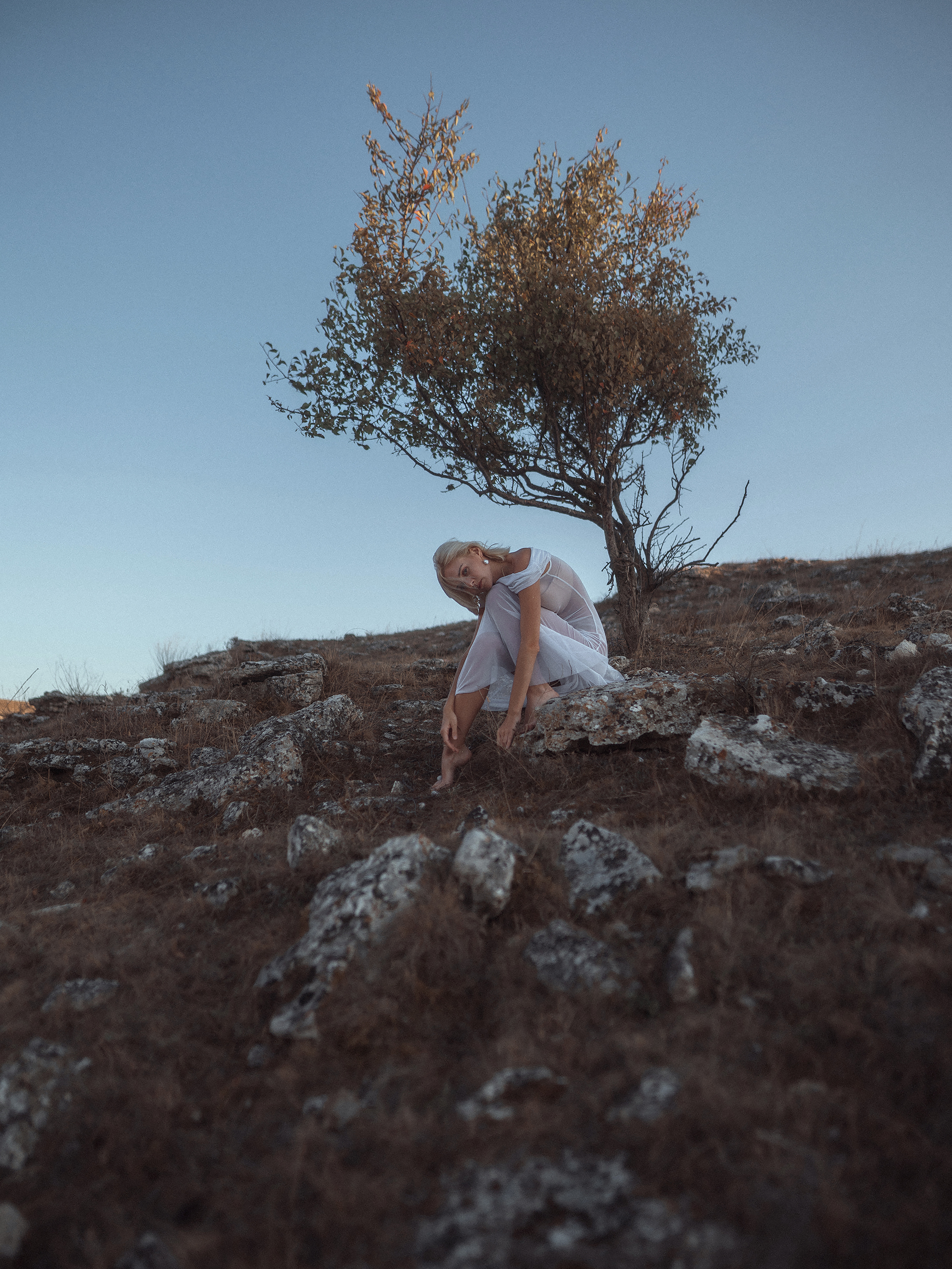 #artphotography #blackandwhitephoto  #naturalbeauty #moodyportrait #softlight, Александр Кислов