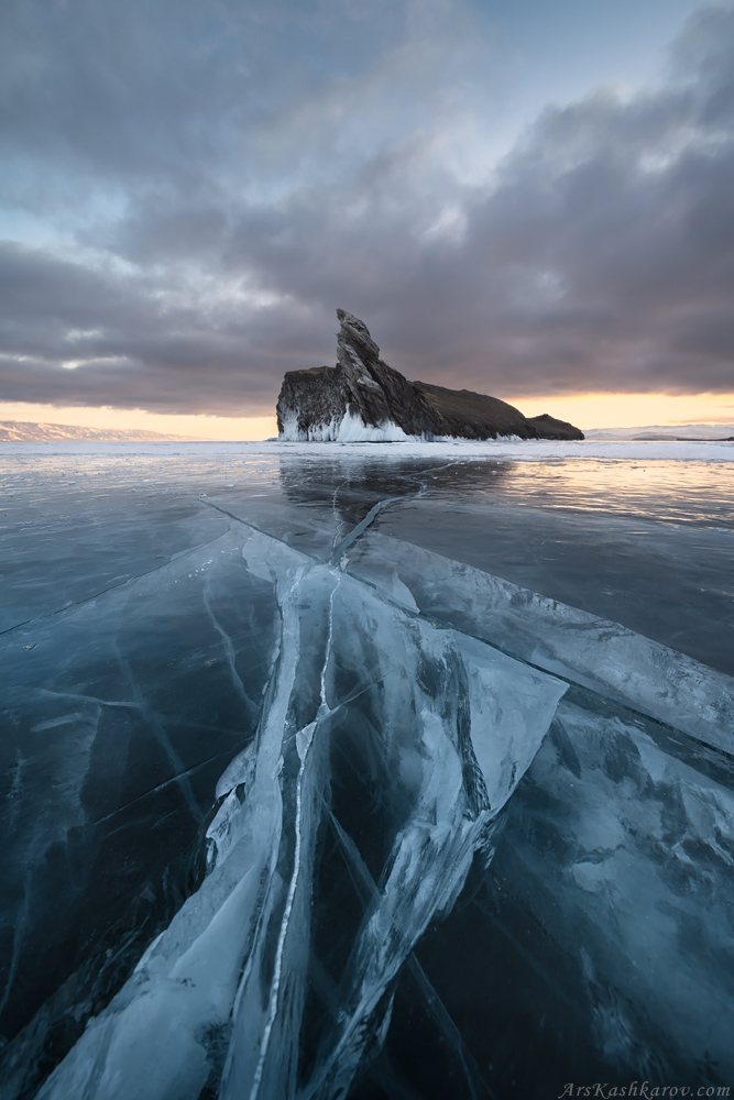байкал, ольхон, иркутсвкая область, огой, байкальский лед, трещины, малое море, Арсений Кашкаров
