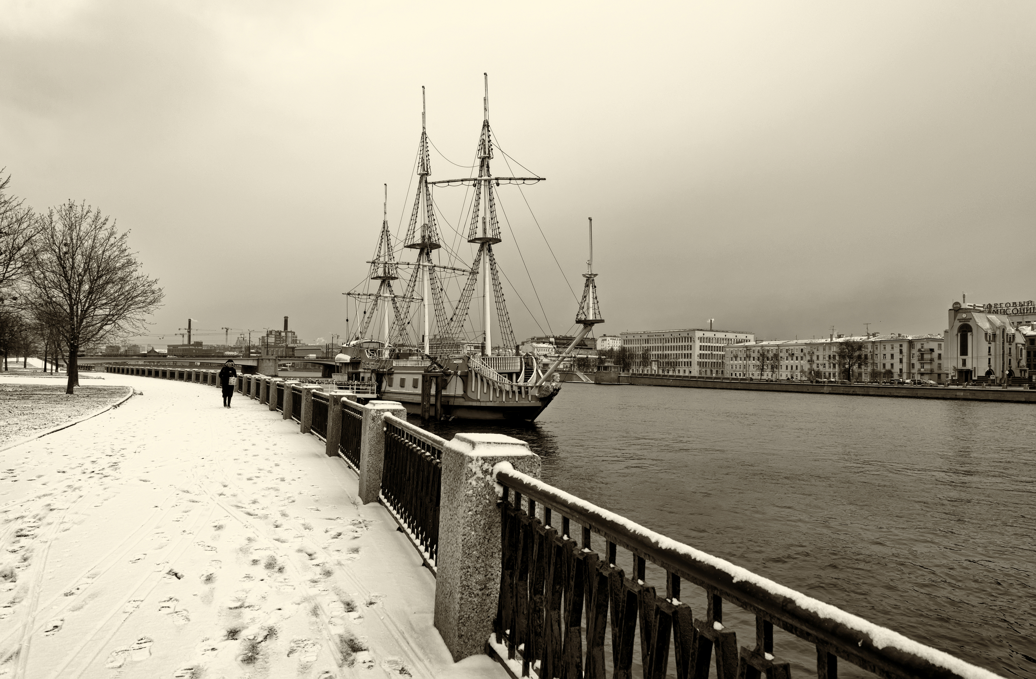 , Тихонов Дмитрий