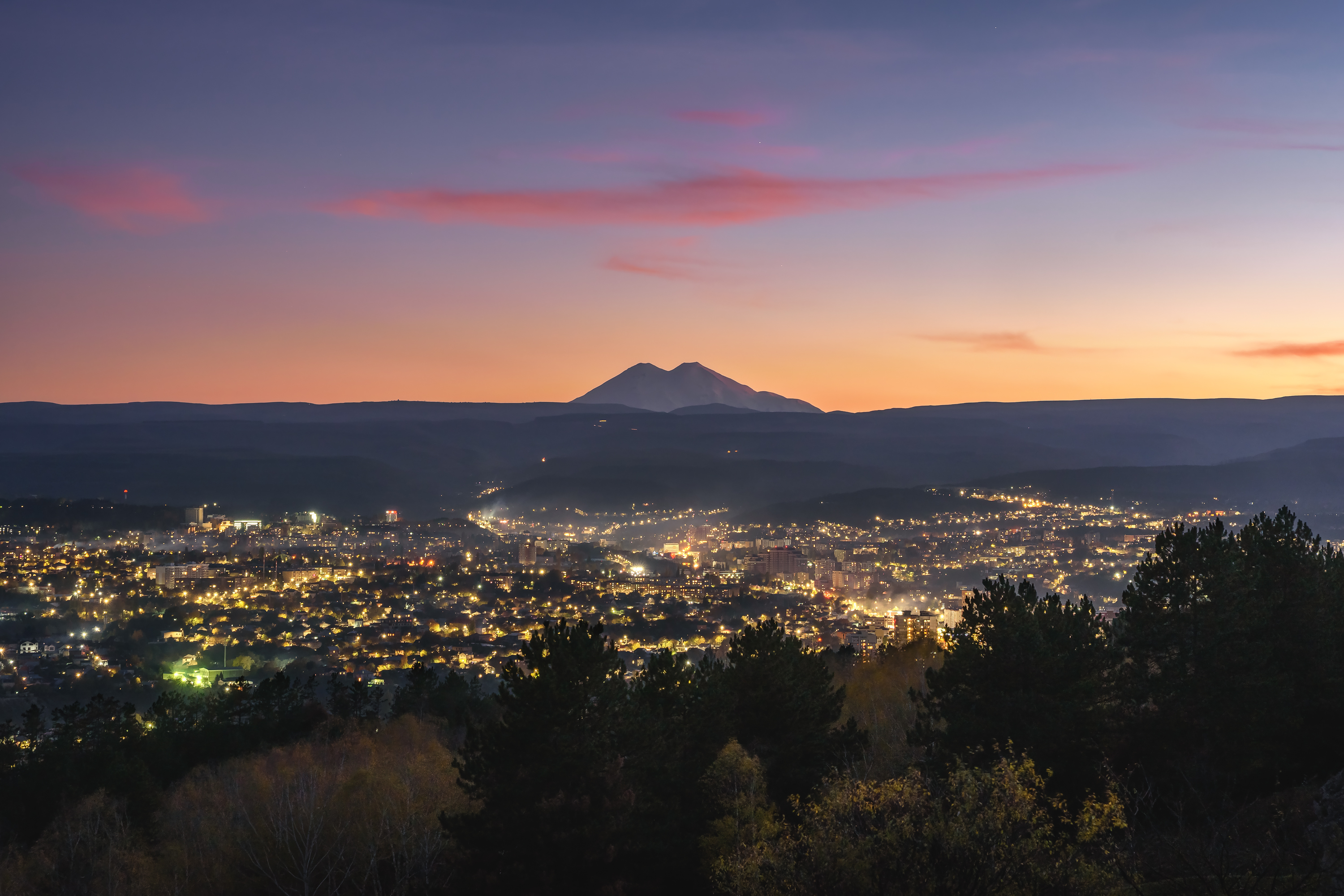 кавказ, кавказские минеральные воды, кмв, кисловодск, ночной город, эльбрус, закат в городе, город под горой, Zakharov Armen