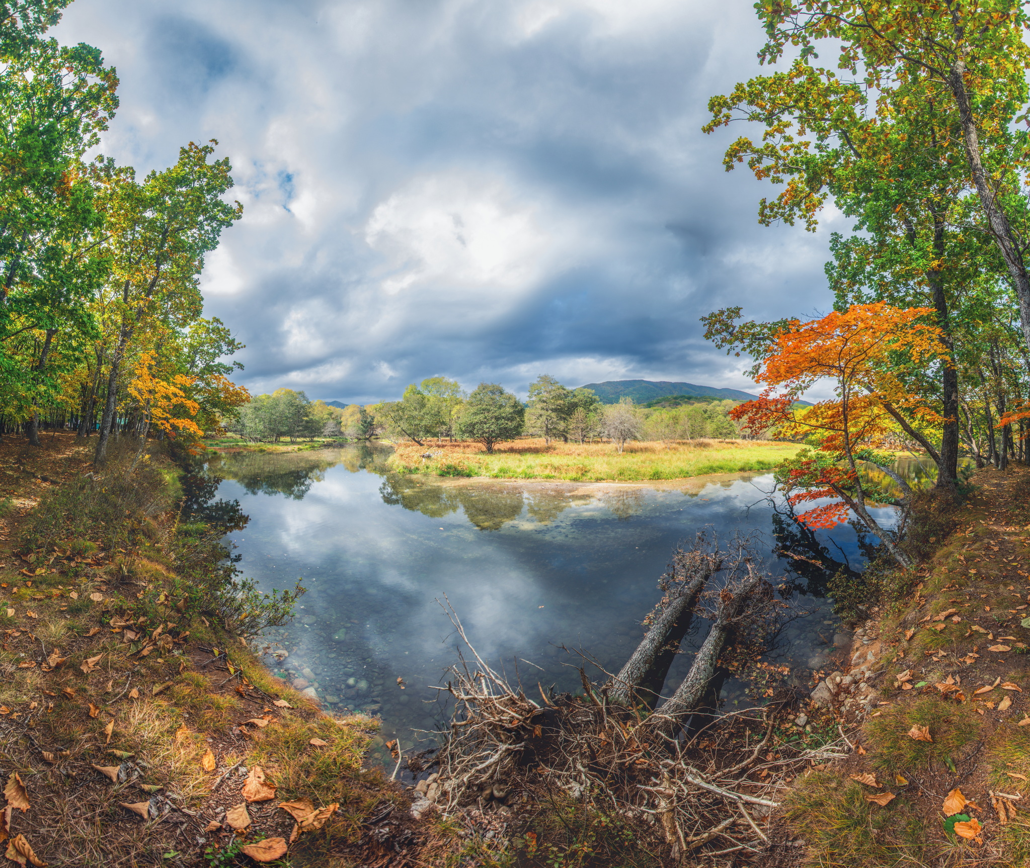 , Дэм Константин