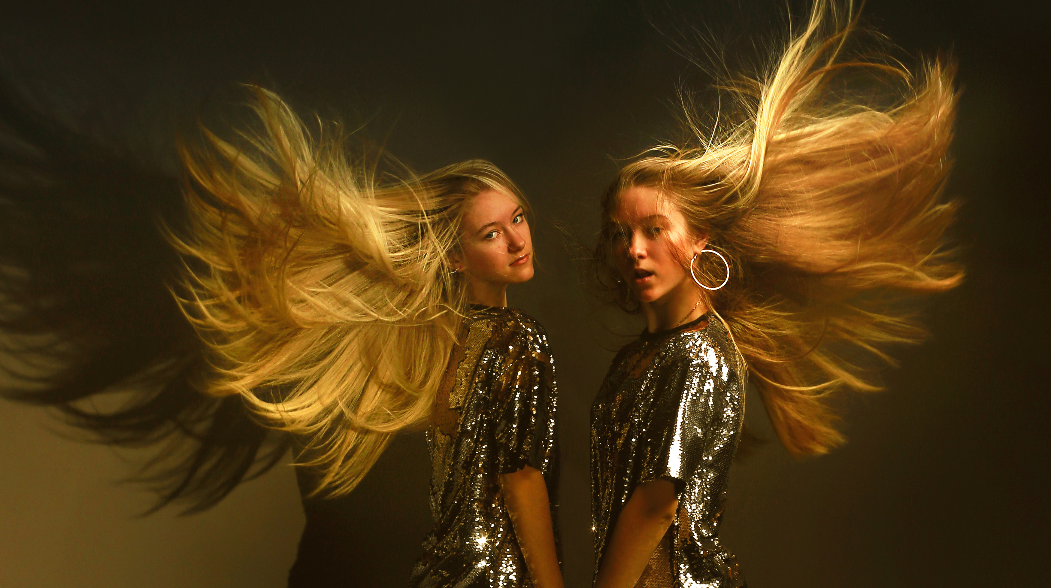 девушки, сестры, певицы, фотография, волосы, свет, цвет, портрет, сорокины, Постонен Екатерина
