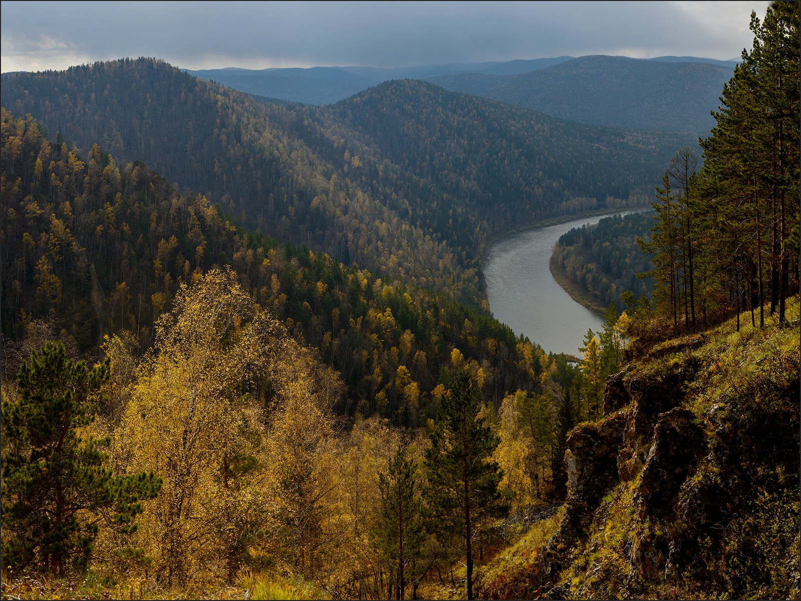 мана осень, Беляев Юрий