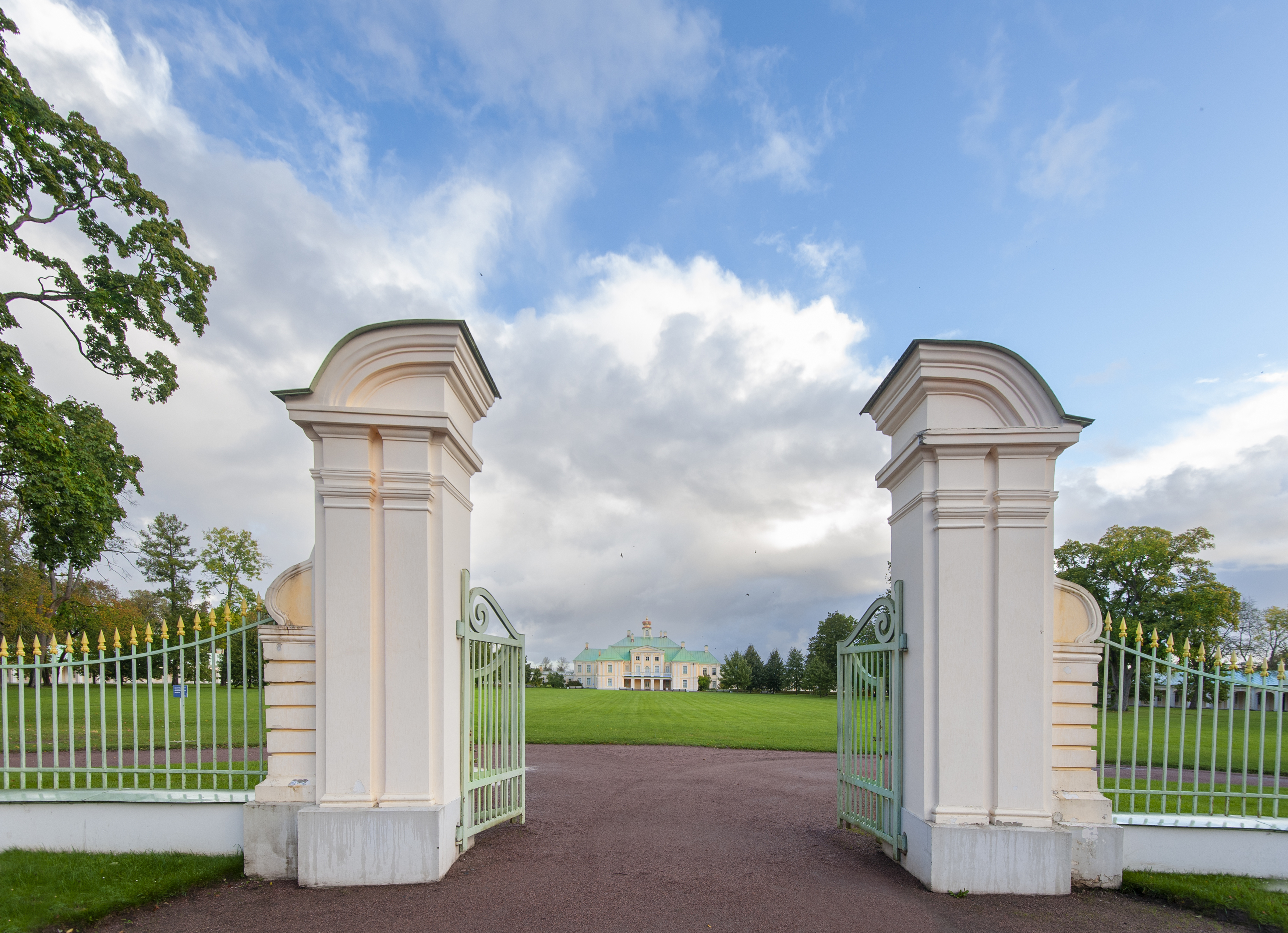 , Георгий Сапожников