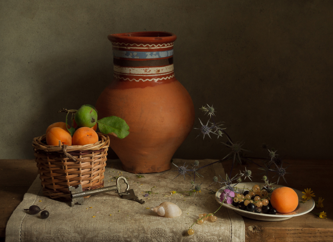 лето, абрикосы, смородина, Колеснева Елена