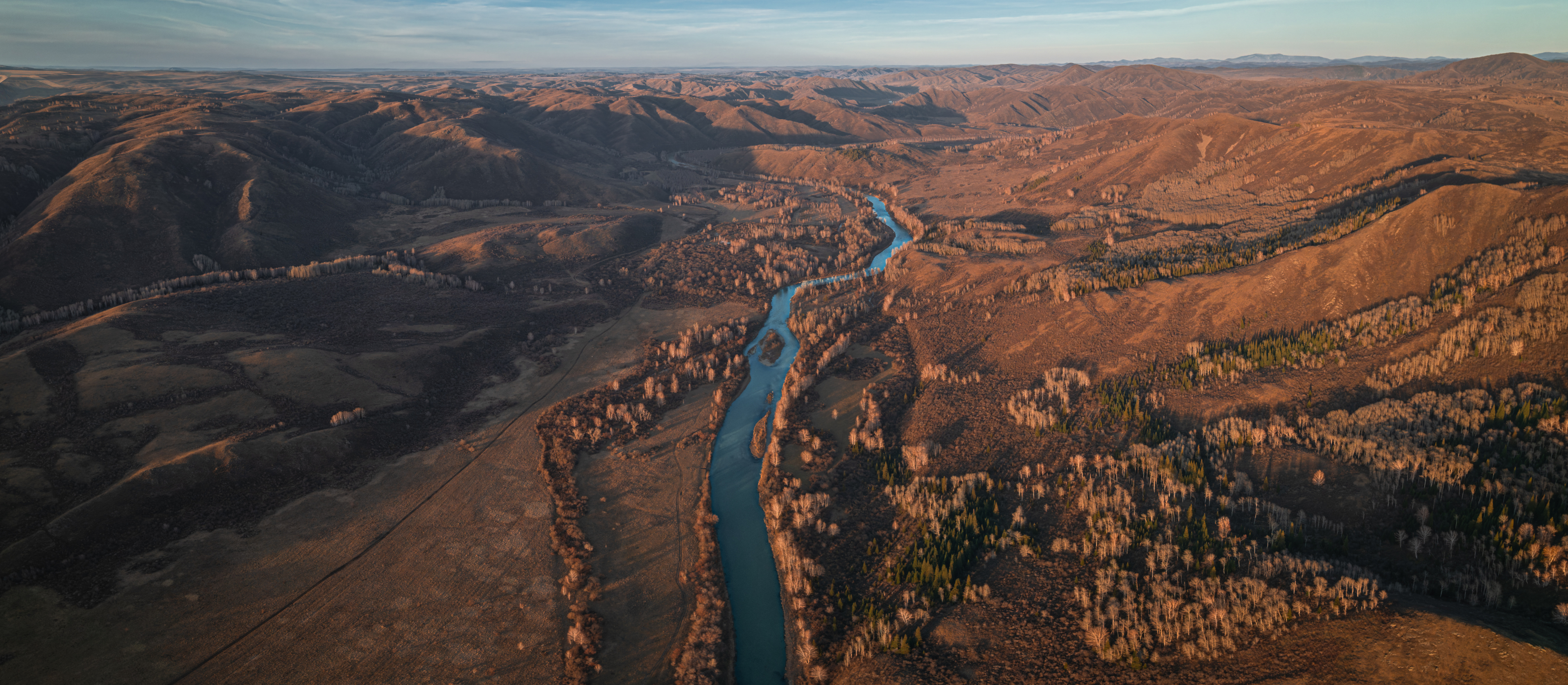 Горы, речка, лес, поля, холмы, осень, Denis Koshkin