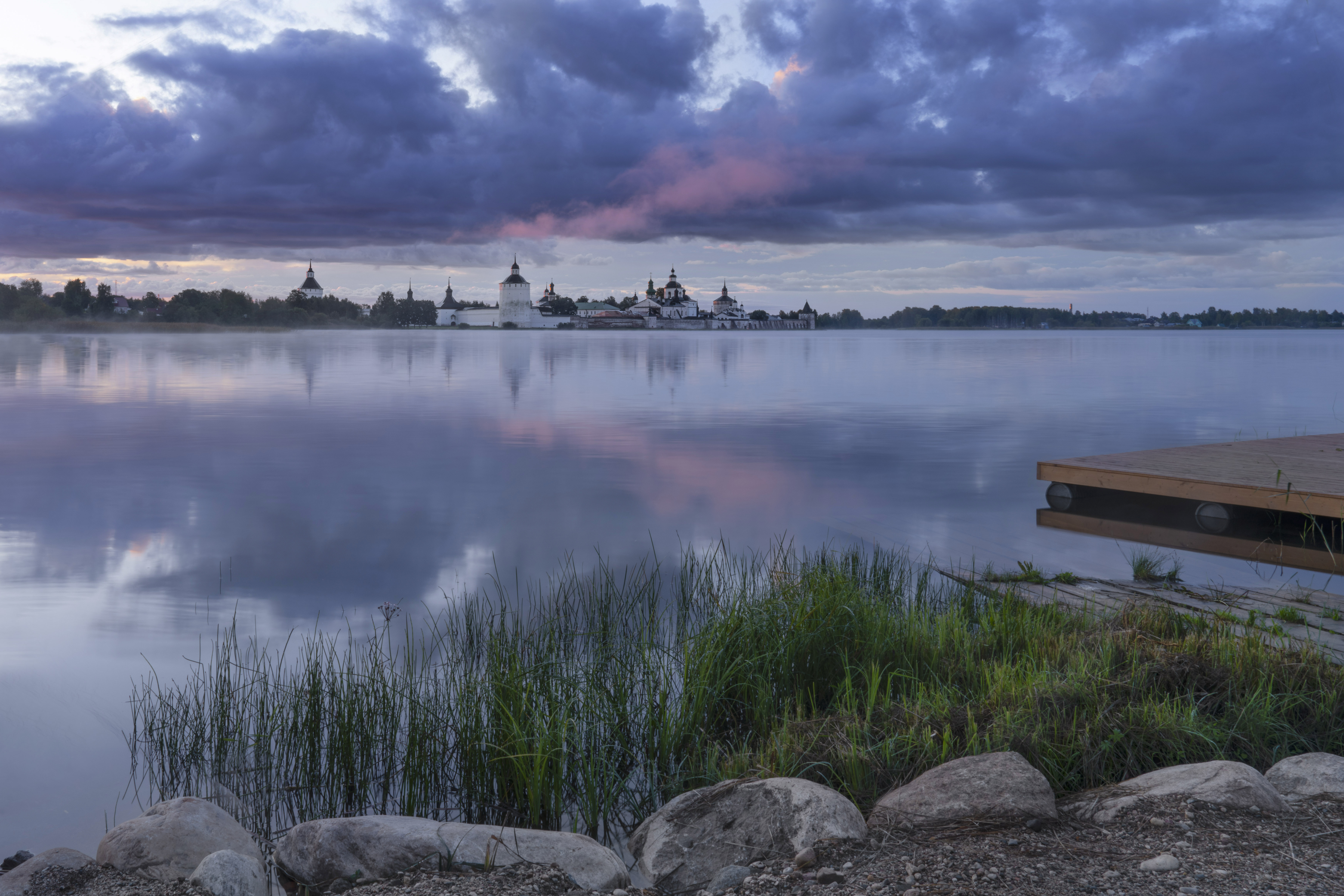 кириллов, вологодская область, монастырь, озеро, утро, кирилло-белозерский монастырь, свирское озеро, Дейнекина Галина