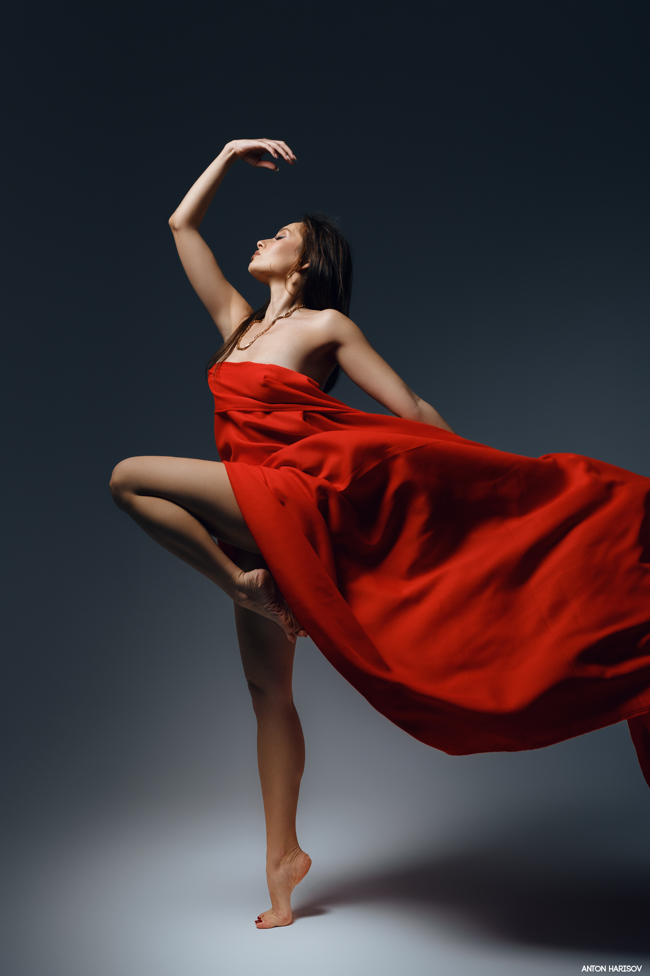 , Антон Харисов